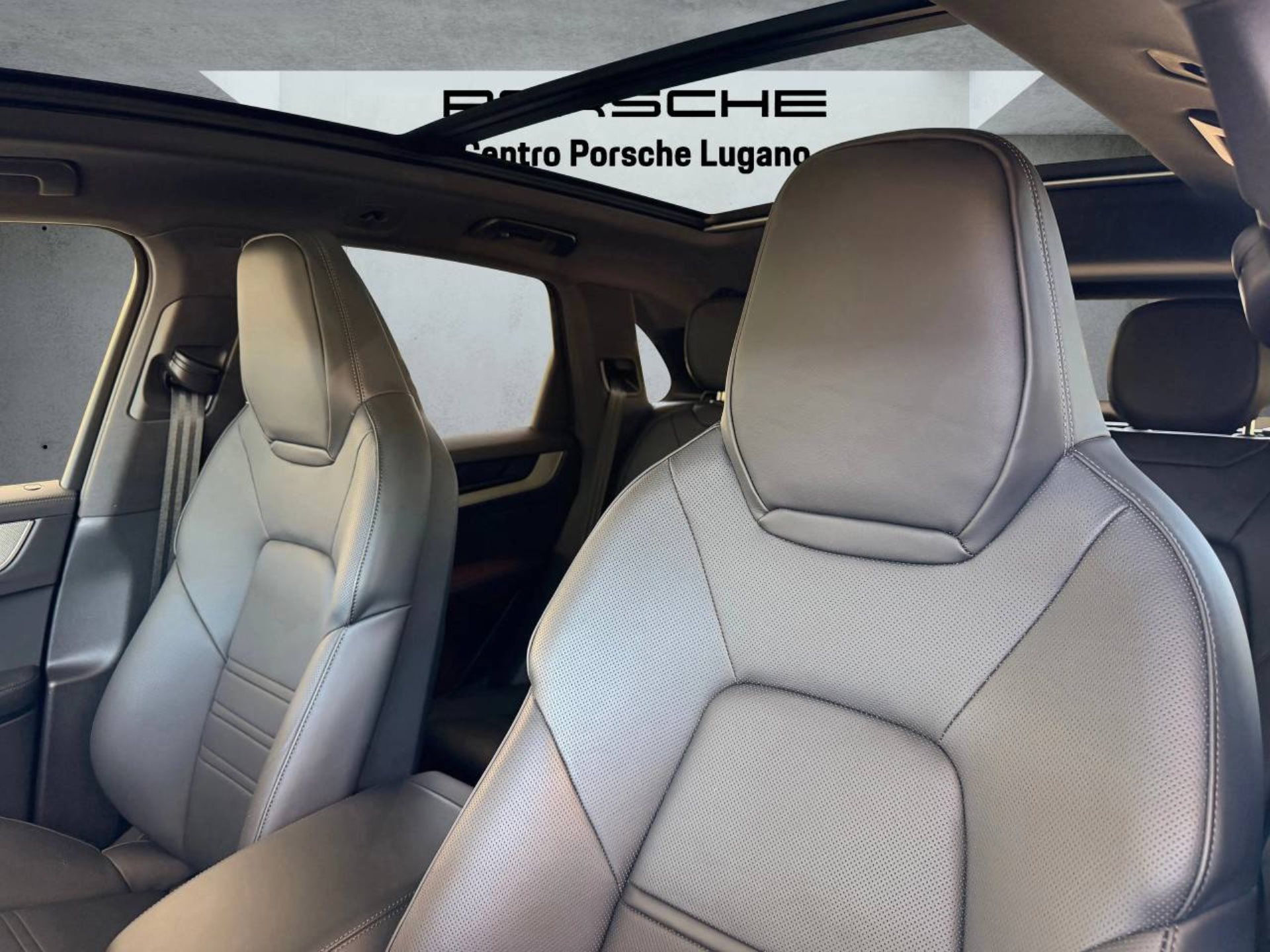 PORSCHE Cayenne E-Hybrid-image-26