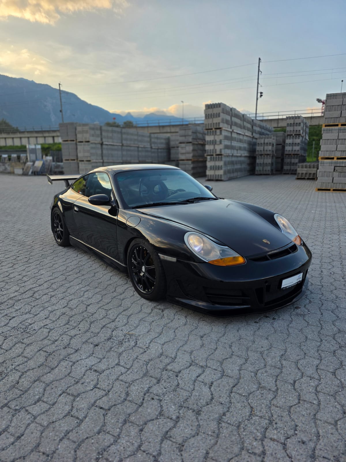 PORSCHE 911 GT3-image-0