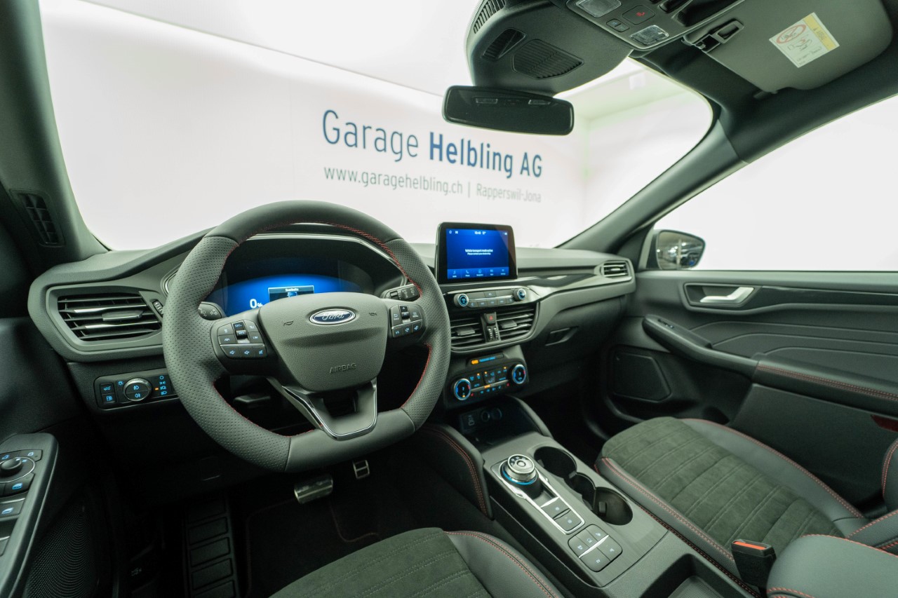 FORD Kuga 2.5 Plug-in Hybrid ST-Line X-image-6