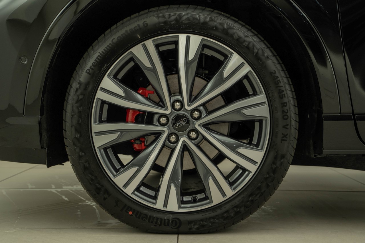 FORD Kuga 2.5 Plug-in Hybrid ST-Line X-image-14
