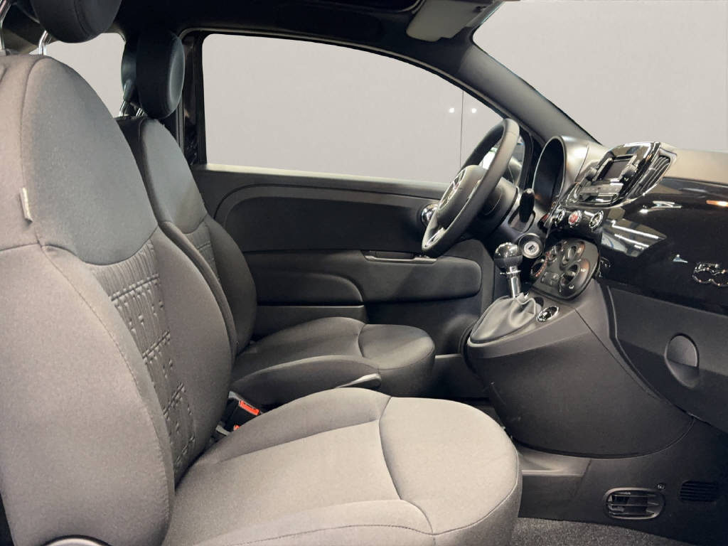 FIAT 500 C 1.0 Hybrid Cult-image-12