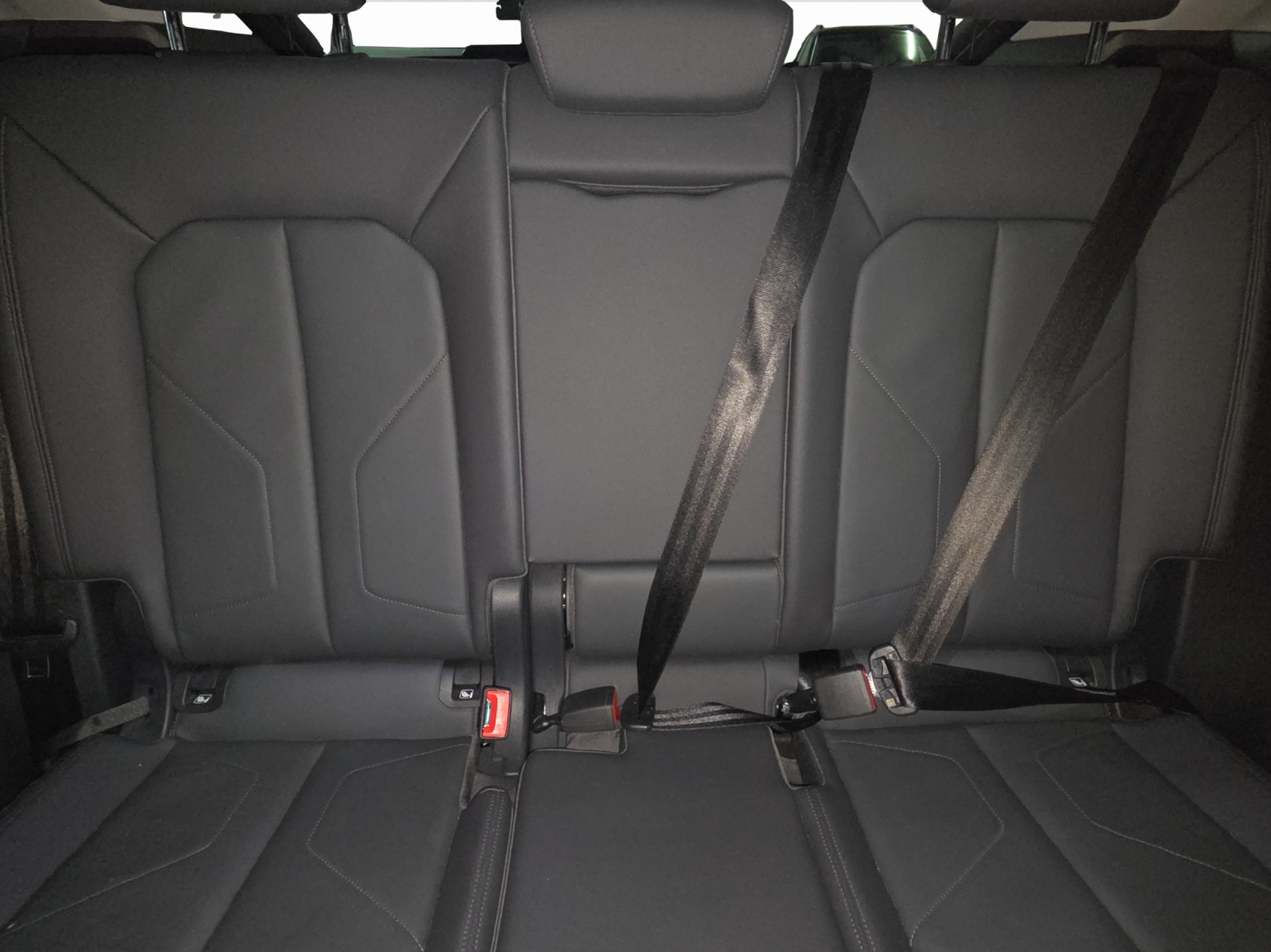 AUDI Q3 Sportback 40 TDI S line quattro S-tronic-image-7
