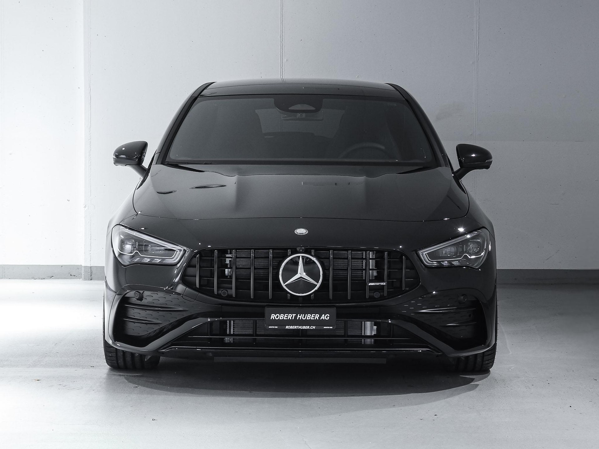 MERCEDES-BENZ CLA 35 AMG 4MATIC Shooting Brake-image-2
