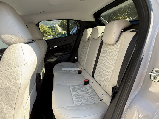 FIAT 600h MildHybrid La Prima-image-4