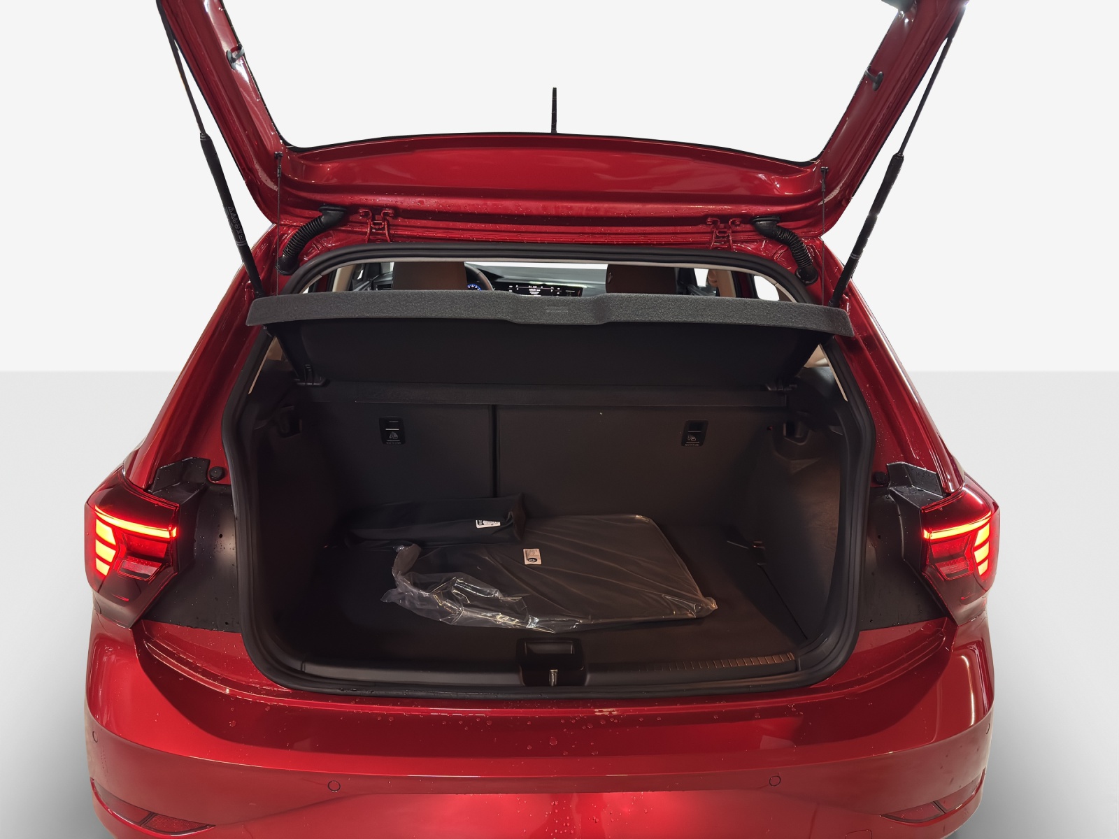 VW Polo 1.0 TSI Life DSG-image-12