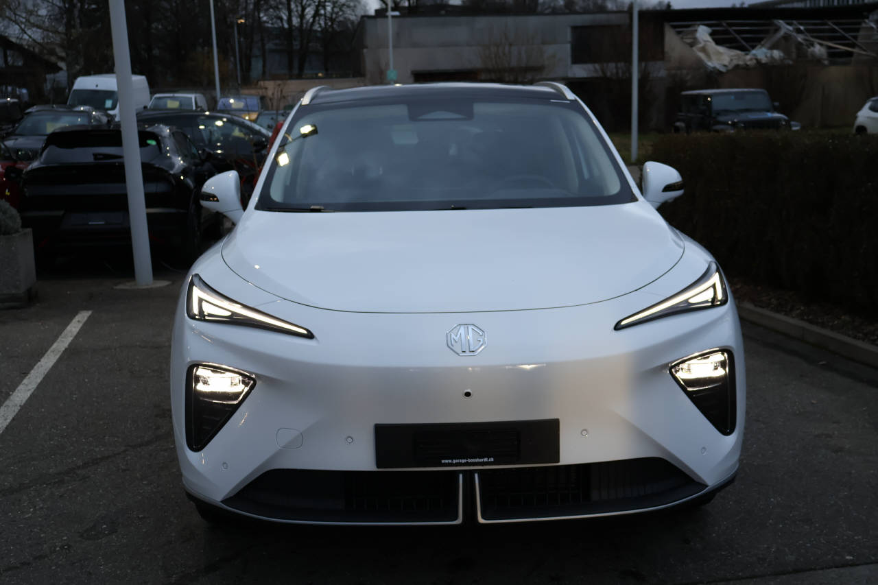 MG S6 EV 77 kWh Luxury 4WD-image-7