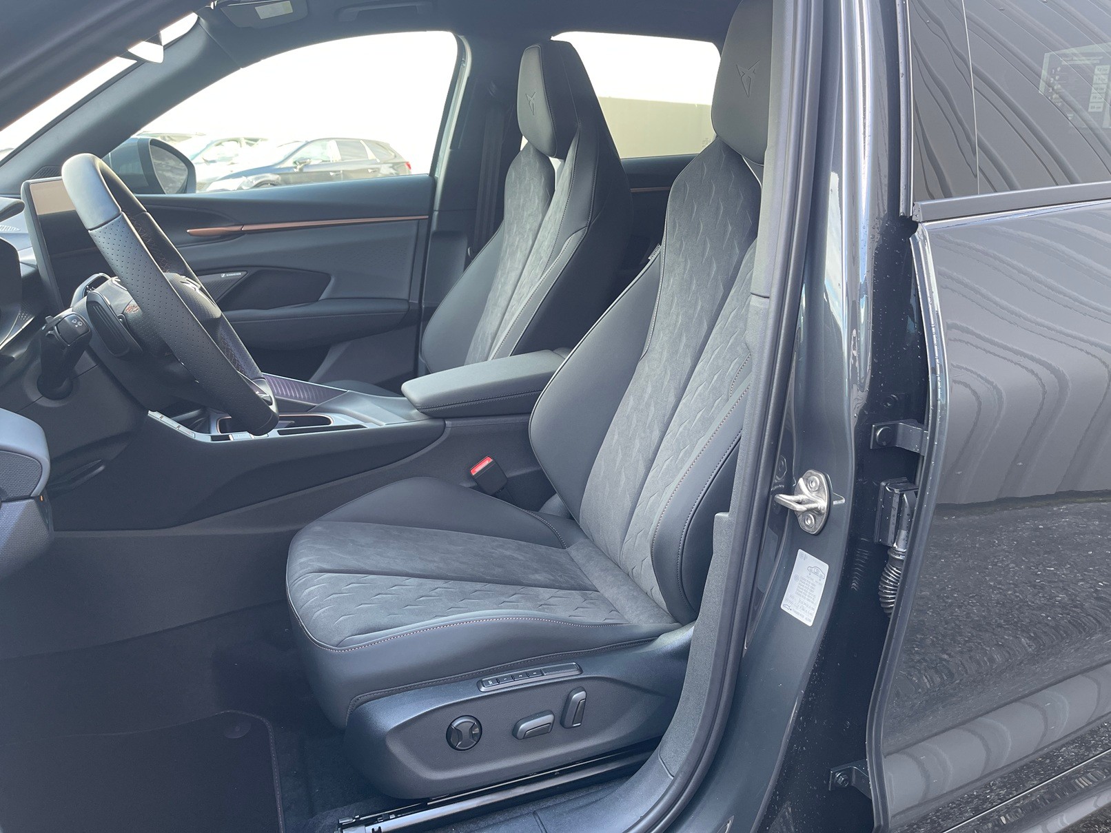 CUPRA Terramar 2.0 TSI DSG Prime Edition VZ 4Drive-image-6
