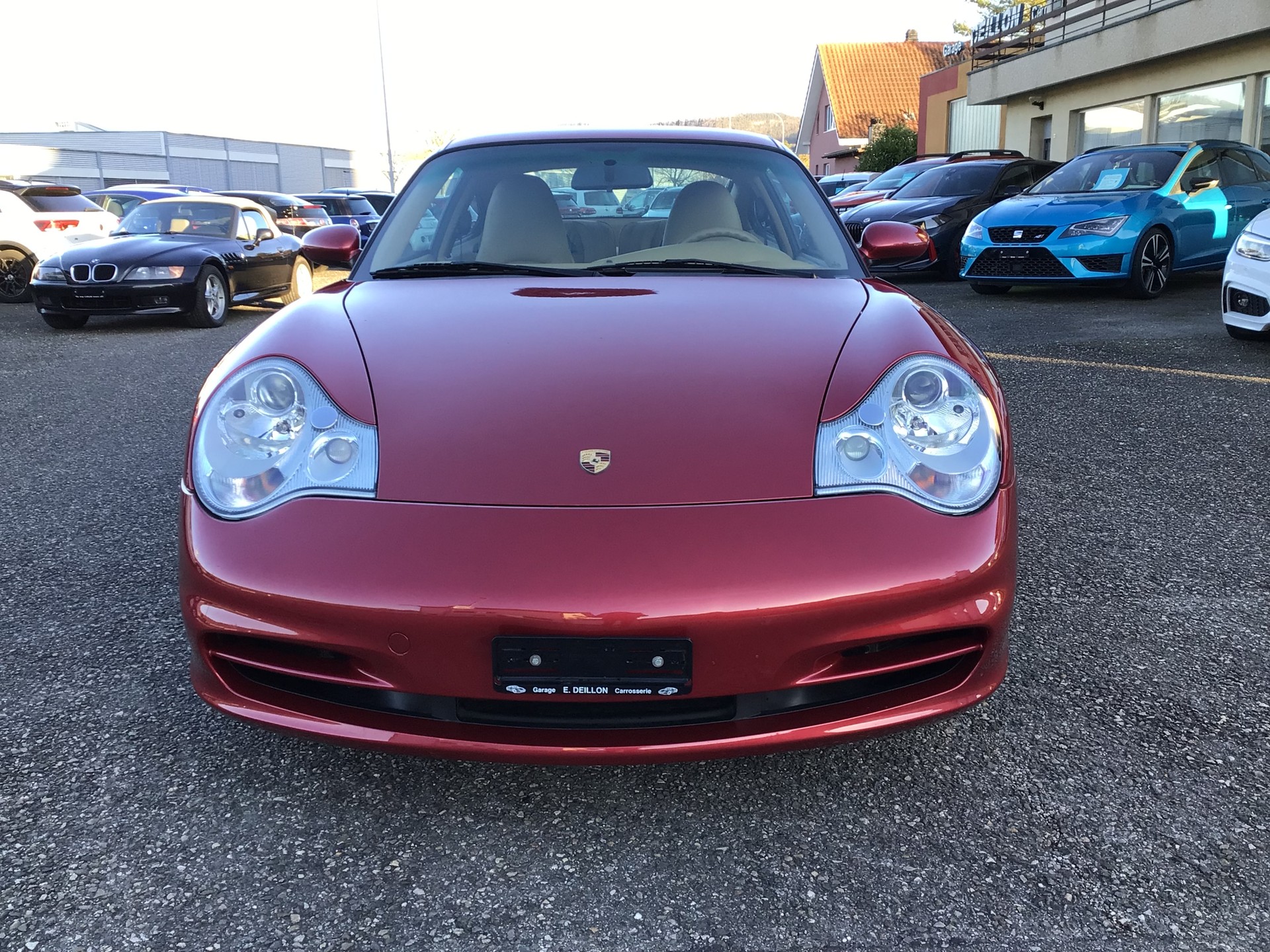 PORSCHE 911 Carrera4-image-1