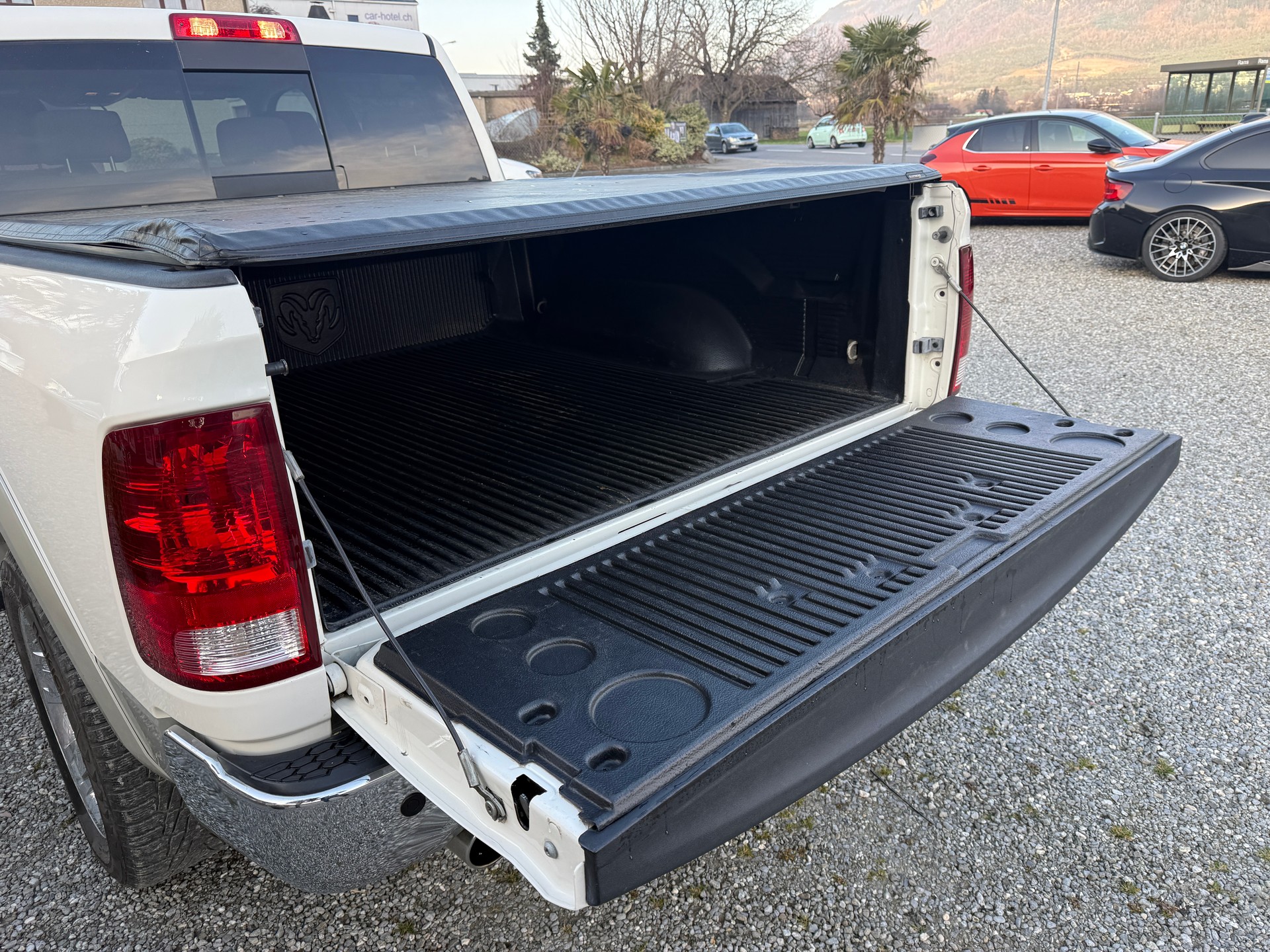 DODGE 1500 V8 * Leistungs-Kompressor * 6000kg A-Last *-image-20