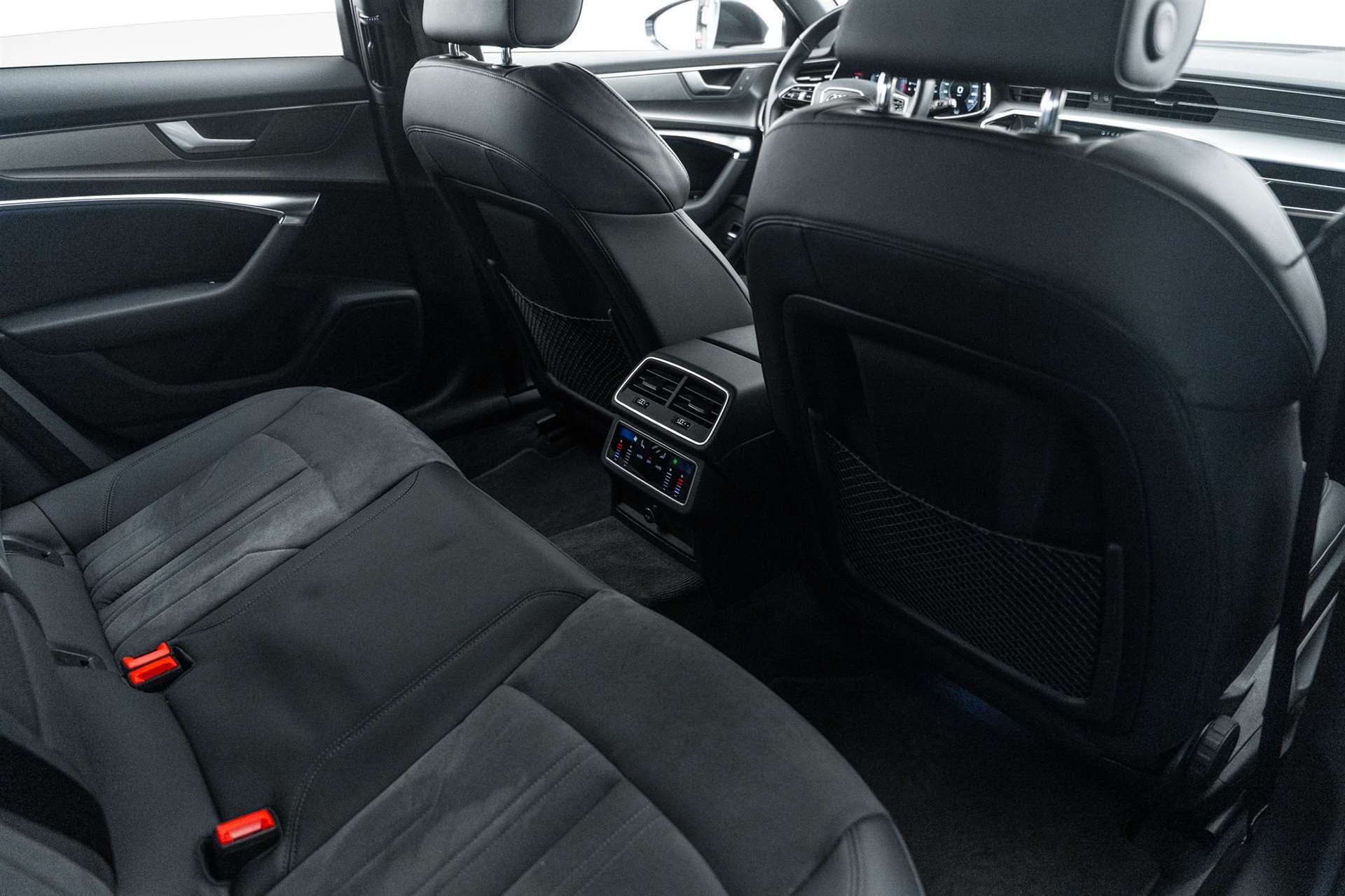 AUDI A6 Avant 45 TFSI S-Line! S-tronic quattro-image-12