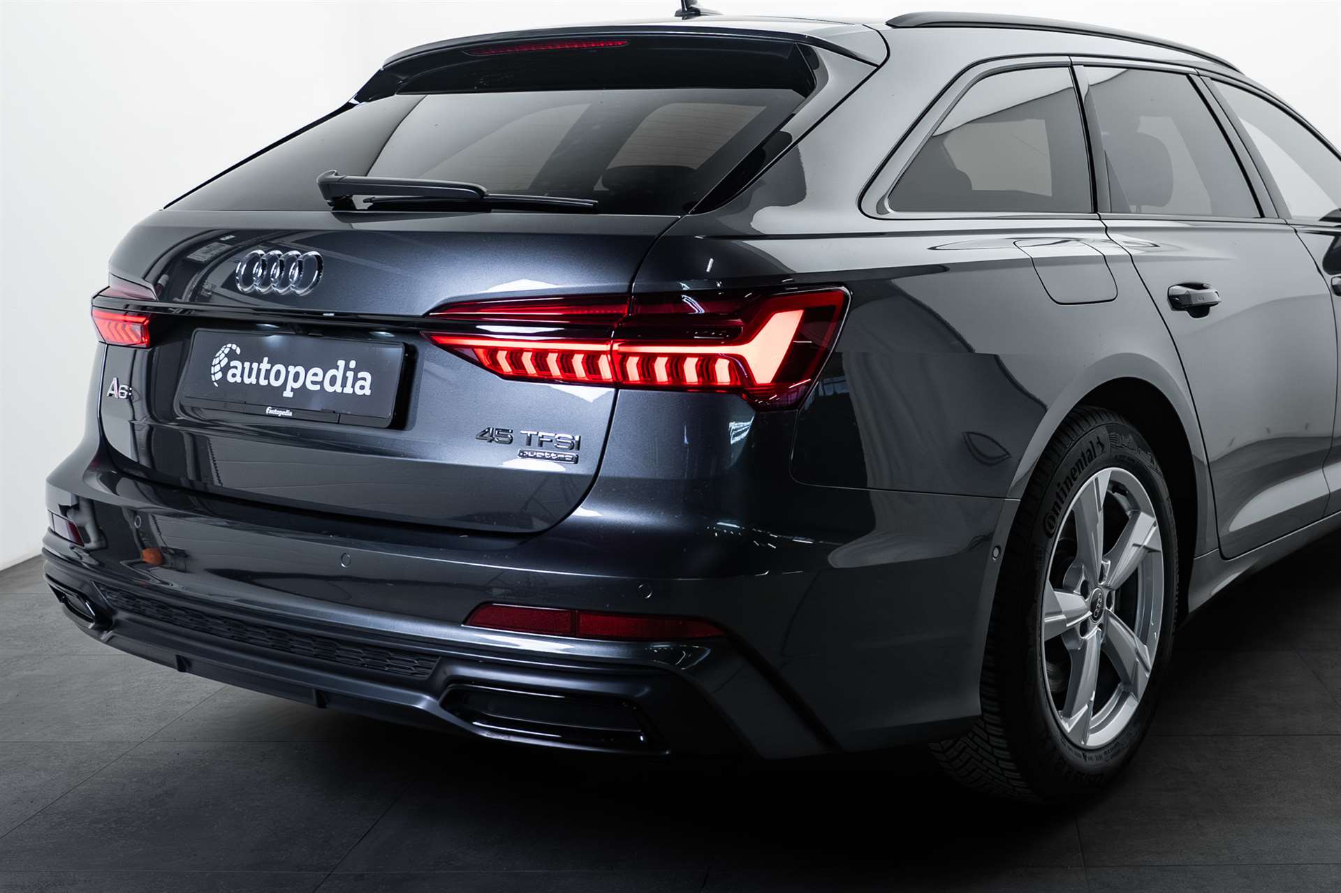 AUDI A6 Avant 45 TFSI S-Line! S-tronic quattro-image-3