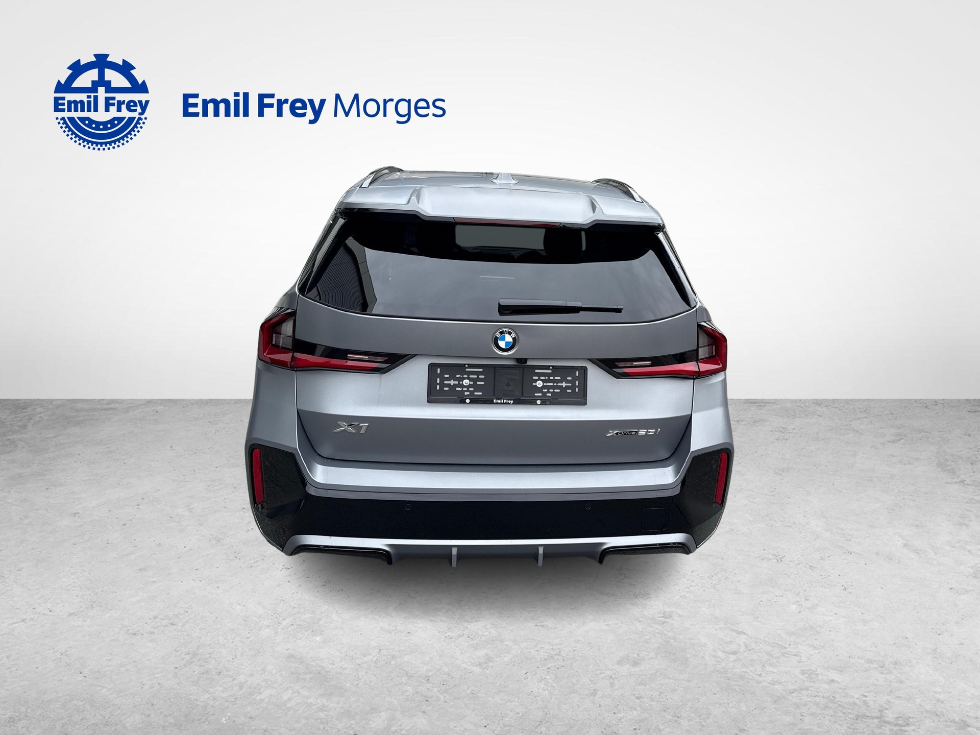 BMW X1 23i xDrive-image-3