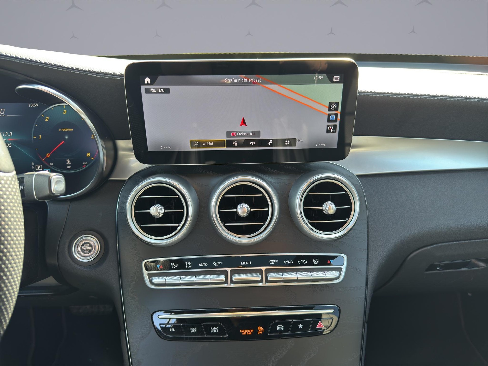 MERCEDES-BENZ GLC 300 d AMG Line 4m-image-15