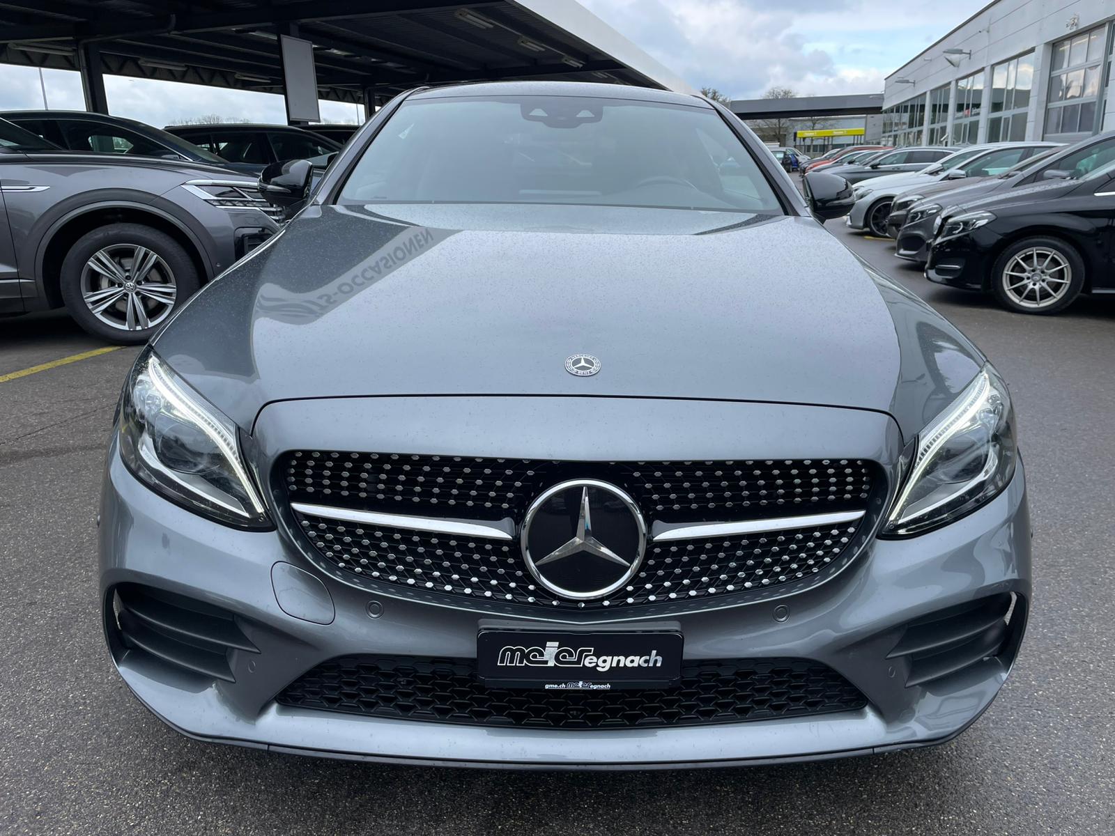 MERCEDES-BENZ C 200 Coupé 4Matic AMG Line 9G-Tronic-image-2