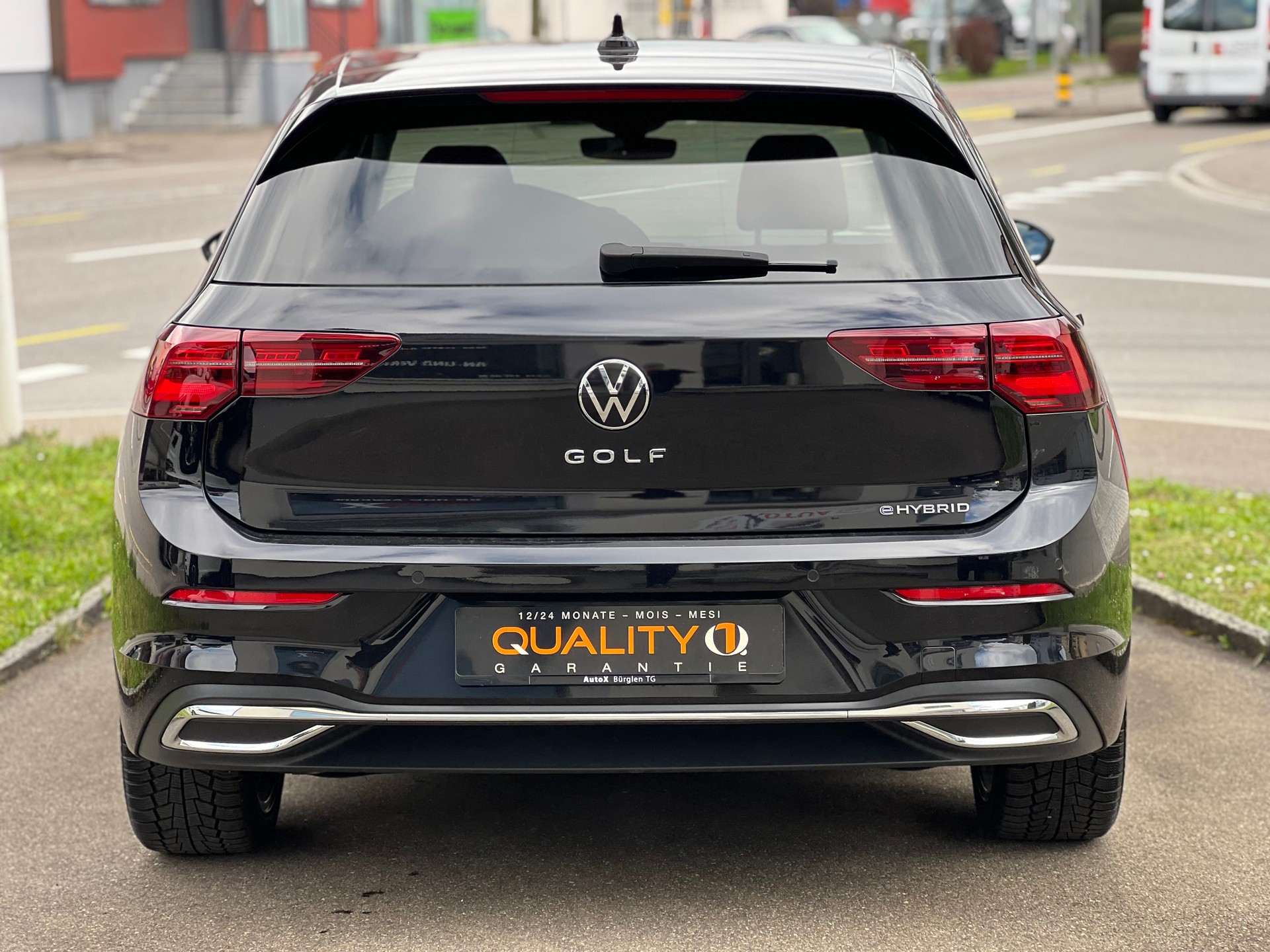 VW Golf 1.4 TSI PHEV Style-image-7