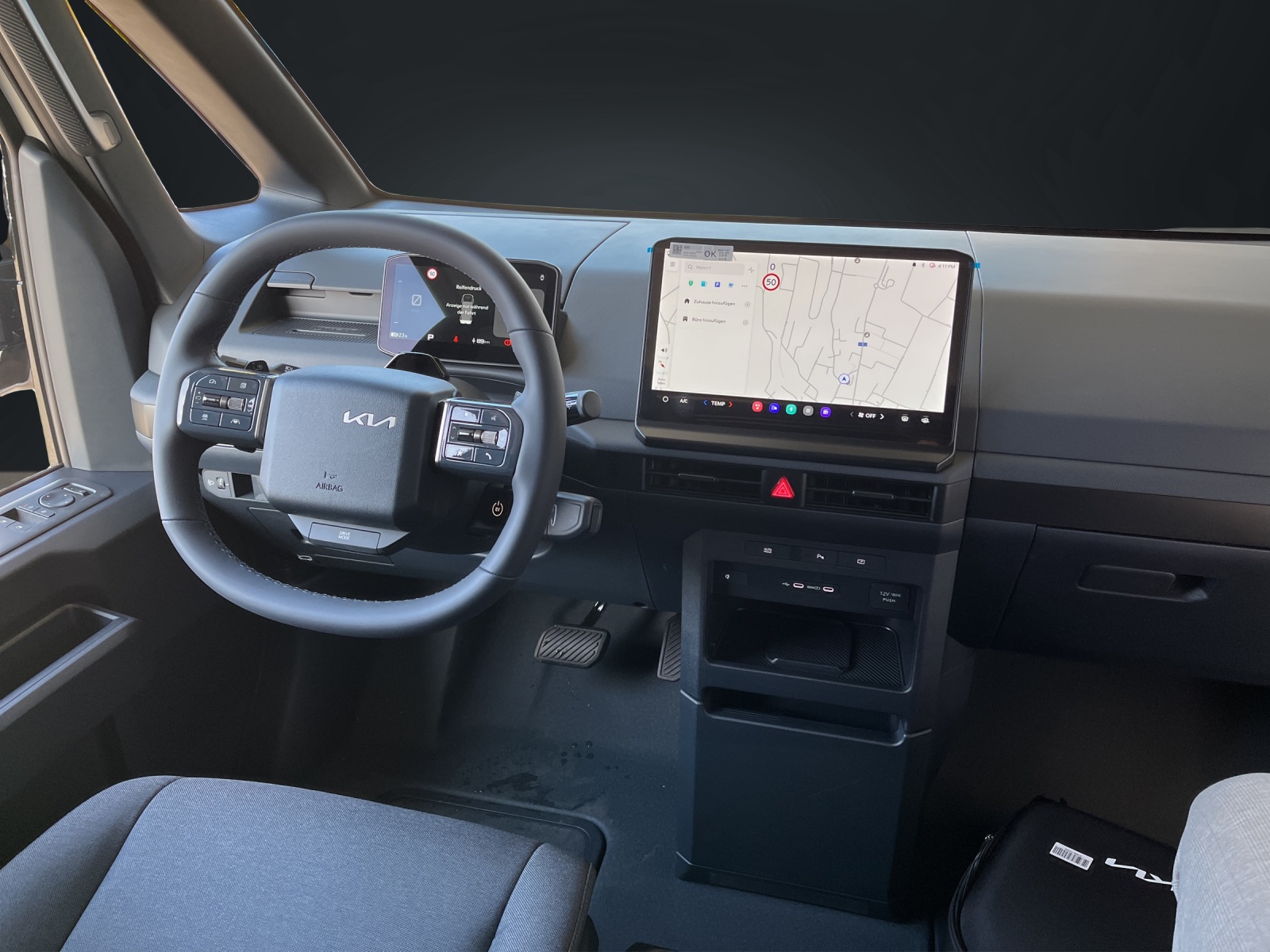 KIA PV5 Cargo 71.2 kWh Plus-image-10