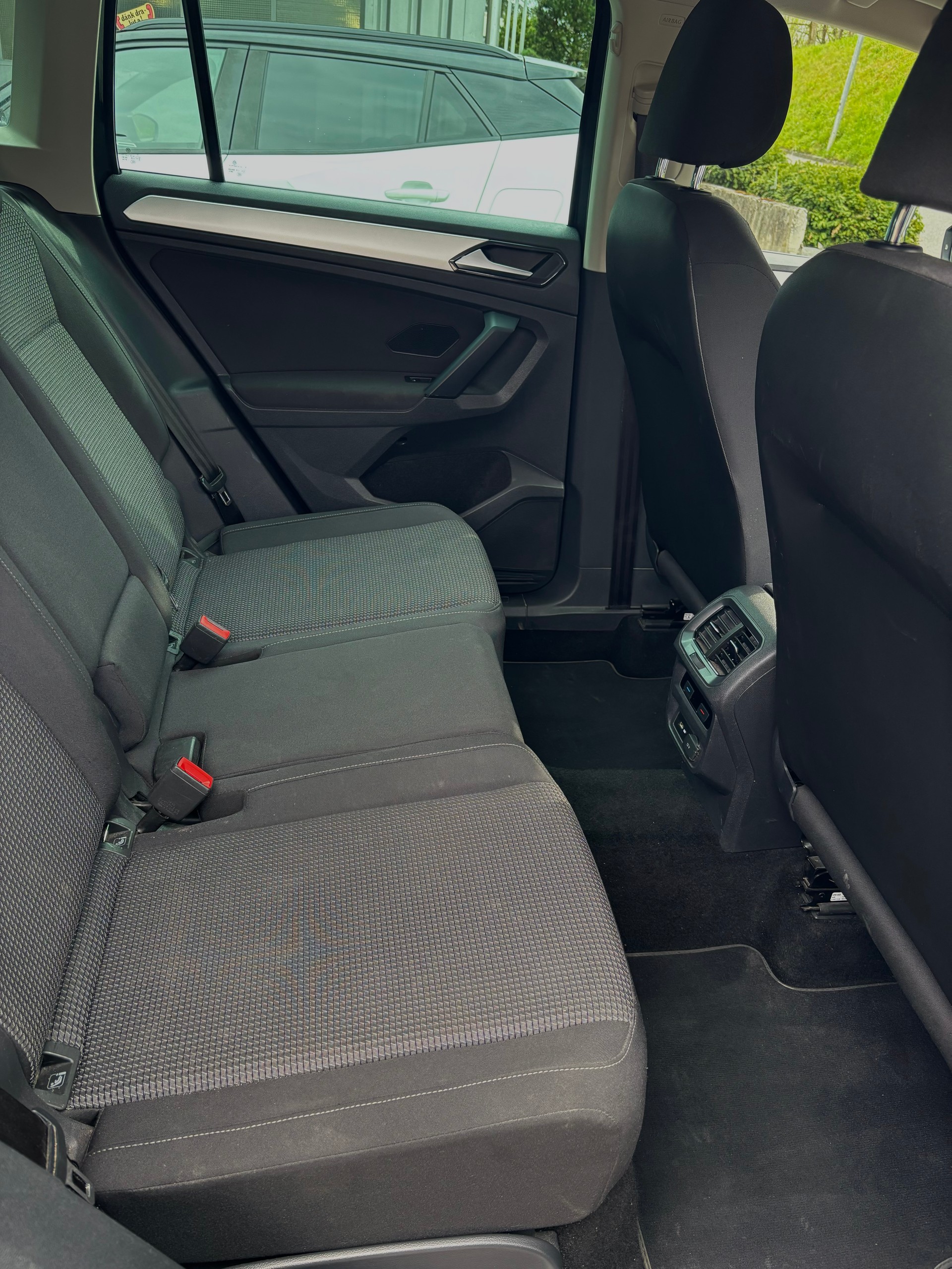 VW Tiguan 1.4TSI Trendline-image-3