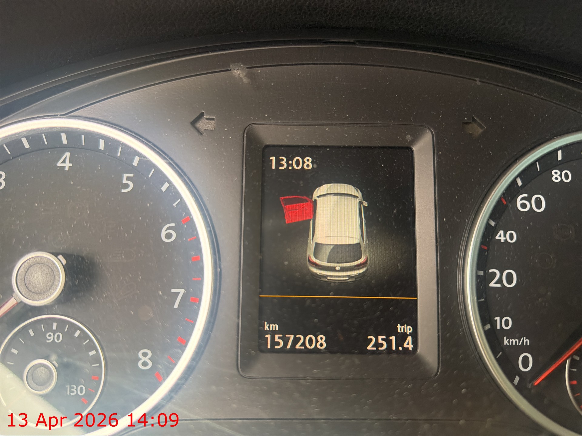 VW Tiguan 2.0 TSI Cup R-Line 4Motion DSG-image-1