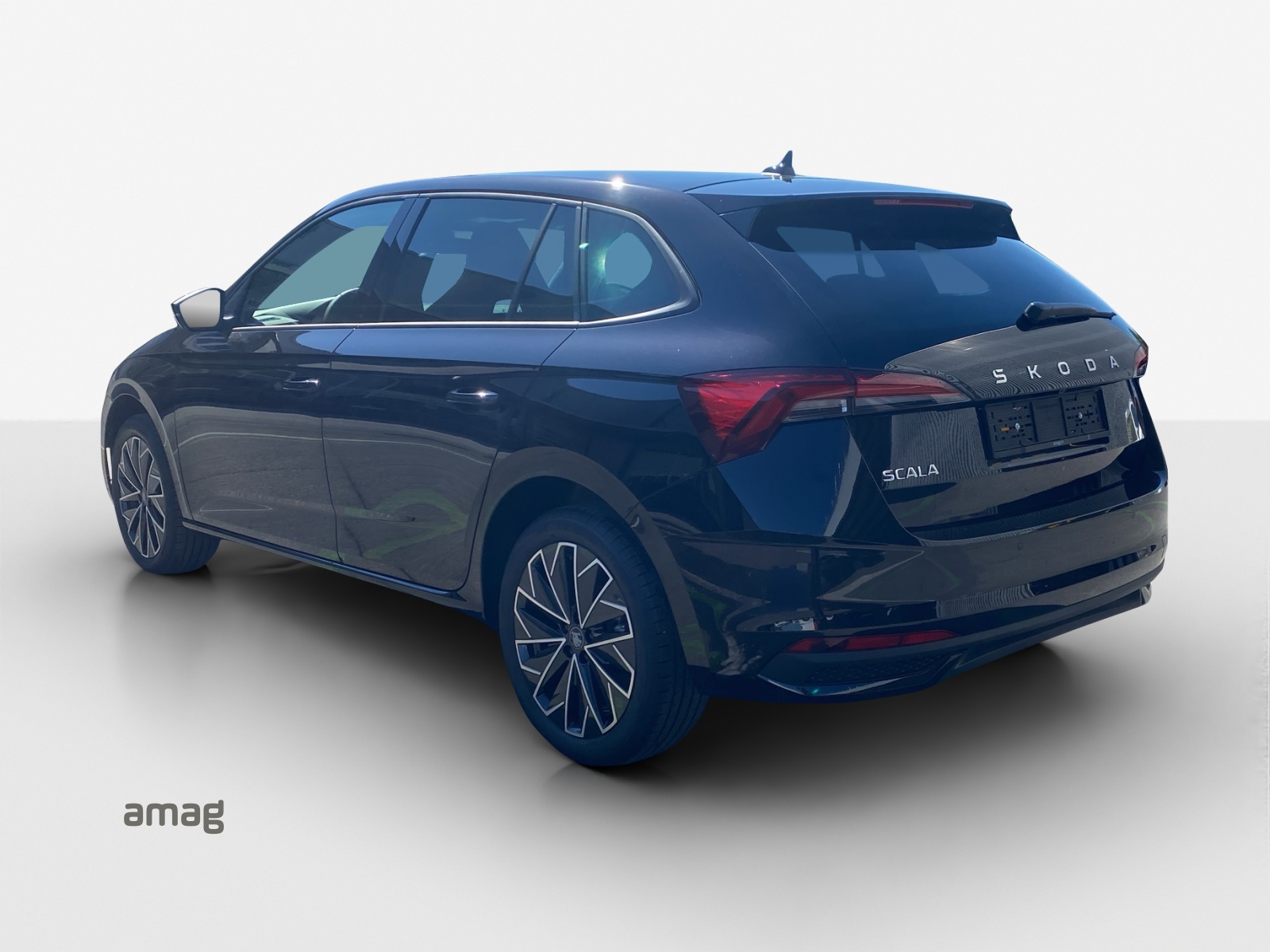 SKODA Scala 1.0 TSI Dynamic DSG-image-2