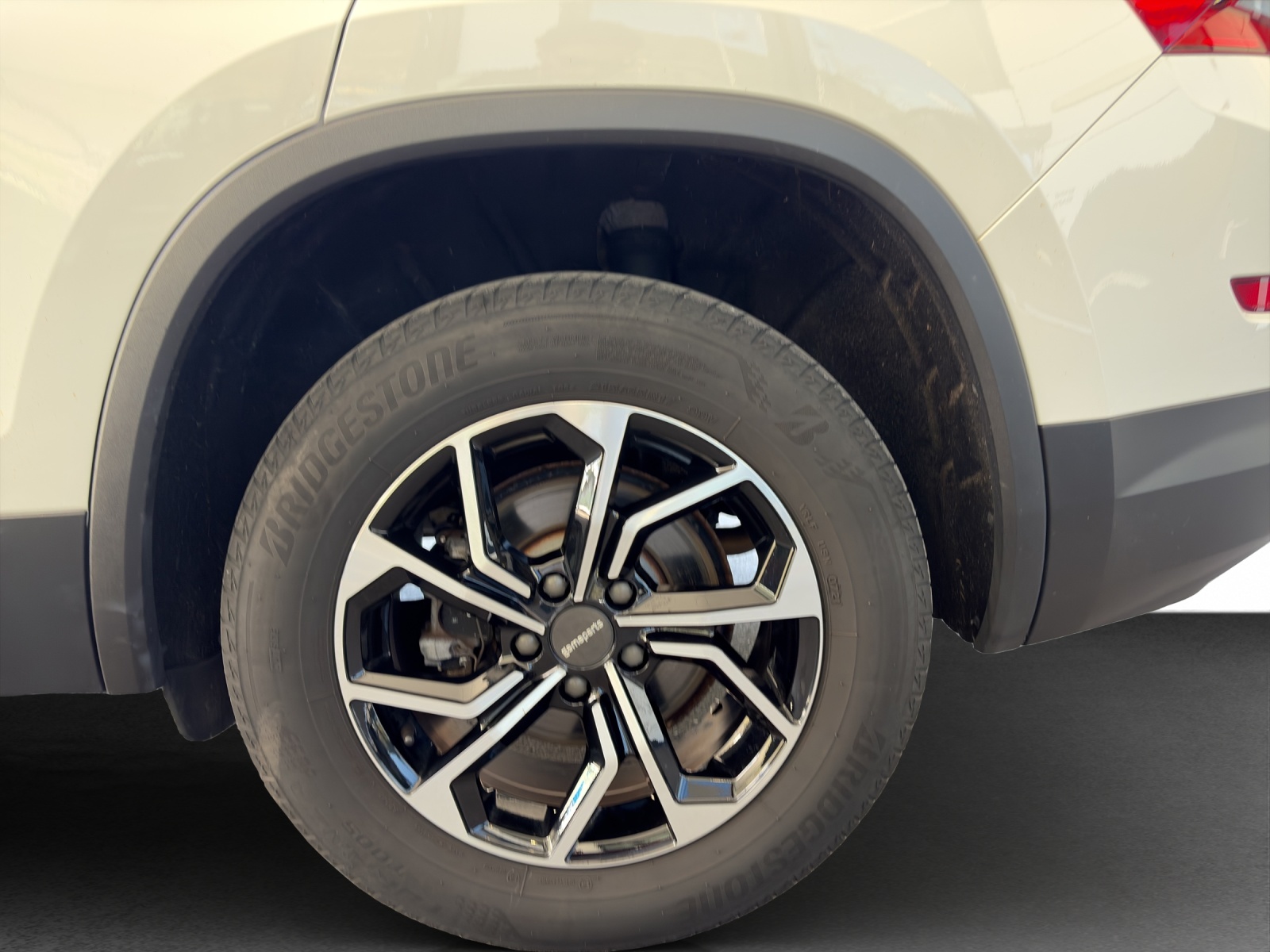 SKODA Kodiaq 2.0 TSI Ambition DSG-image-21