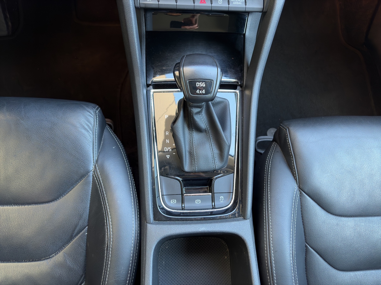 SKODA Kodiaq 2.0 TSI Ambition DSG-image-14