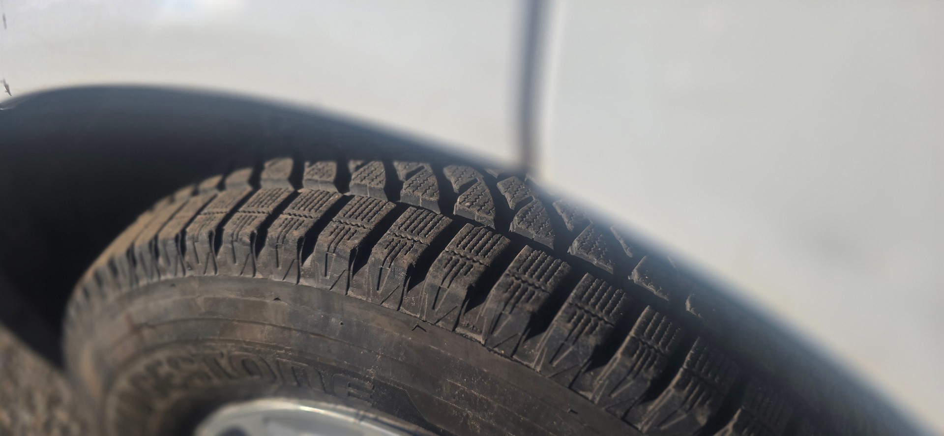 FORD Transit 2.4TDCi 350LTrend-image-6