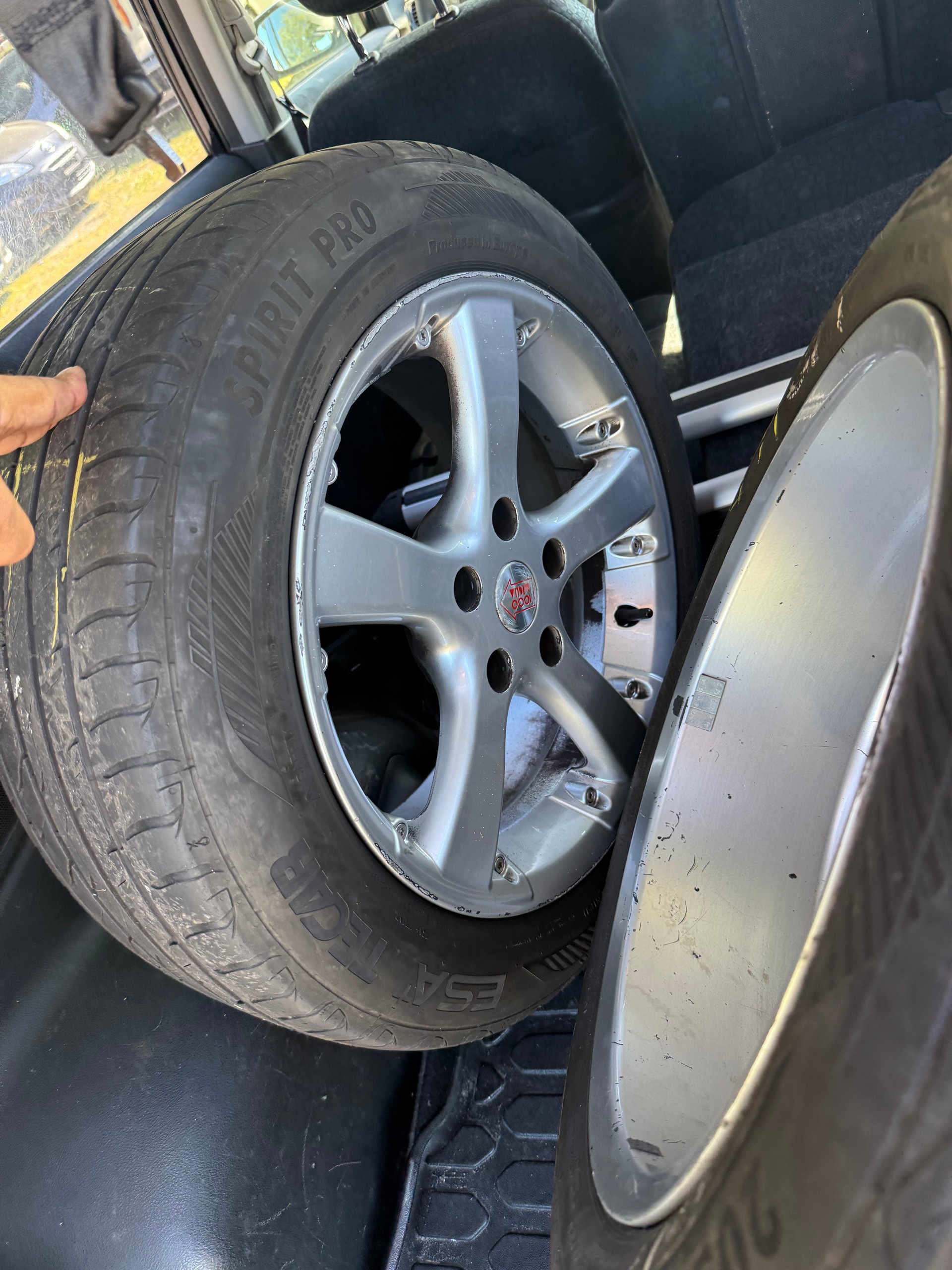 HONDA FR-V 2.0 Comfort-image-8