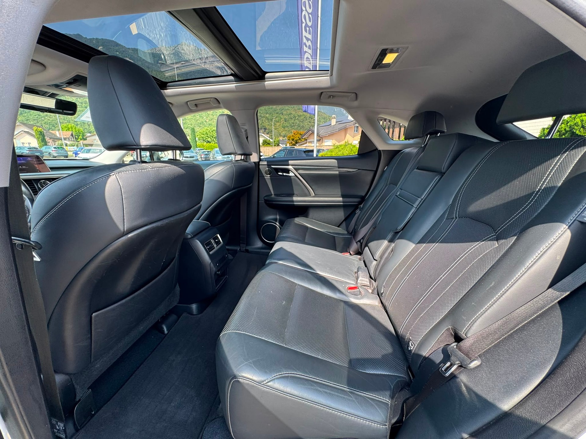 LEXUS RX 450h diamond AWD CVT-image-11