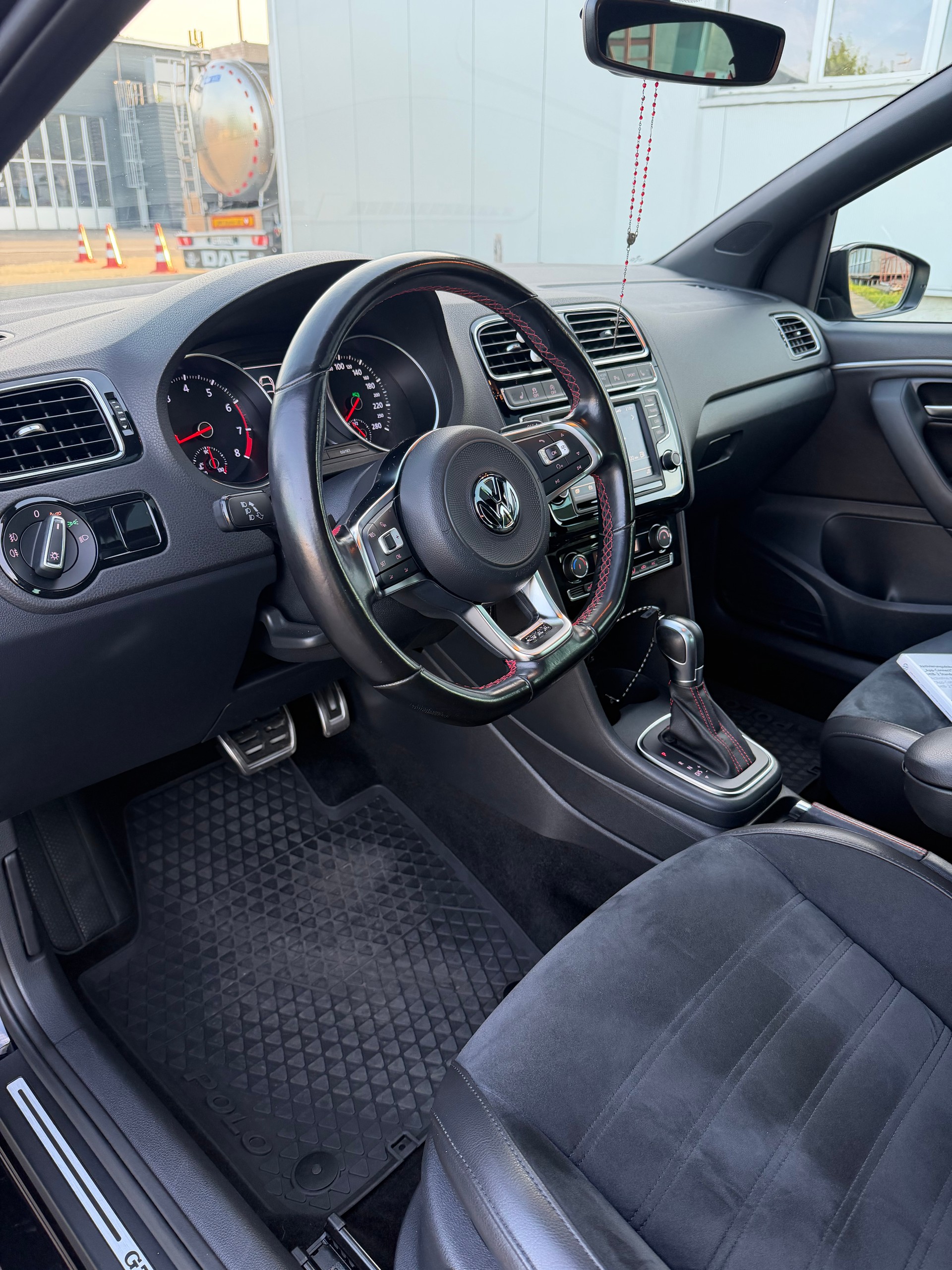 VW 1.8 TSI GTI DSG-image-18