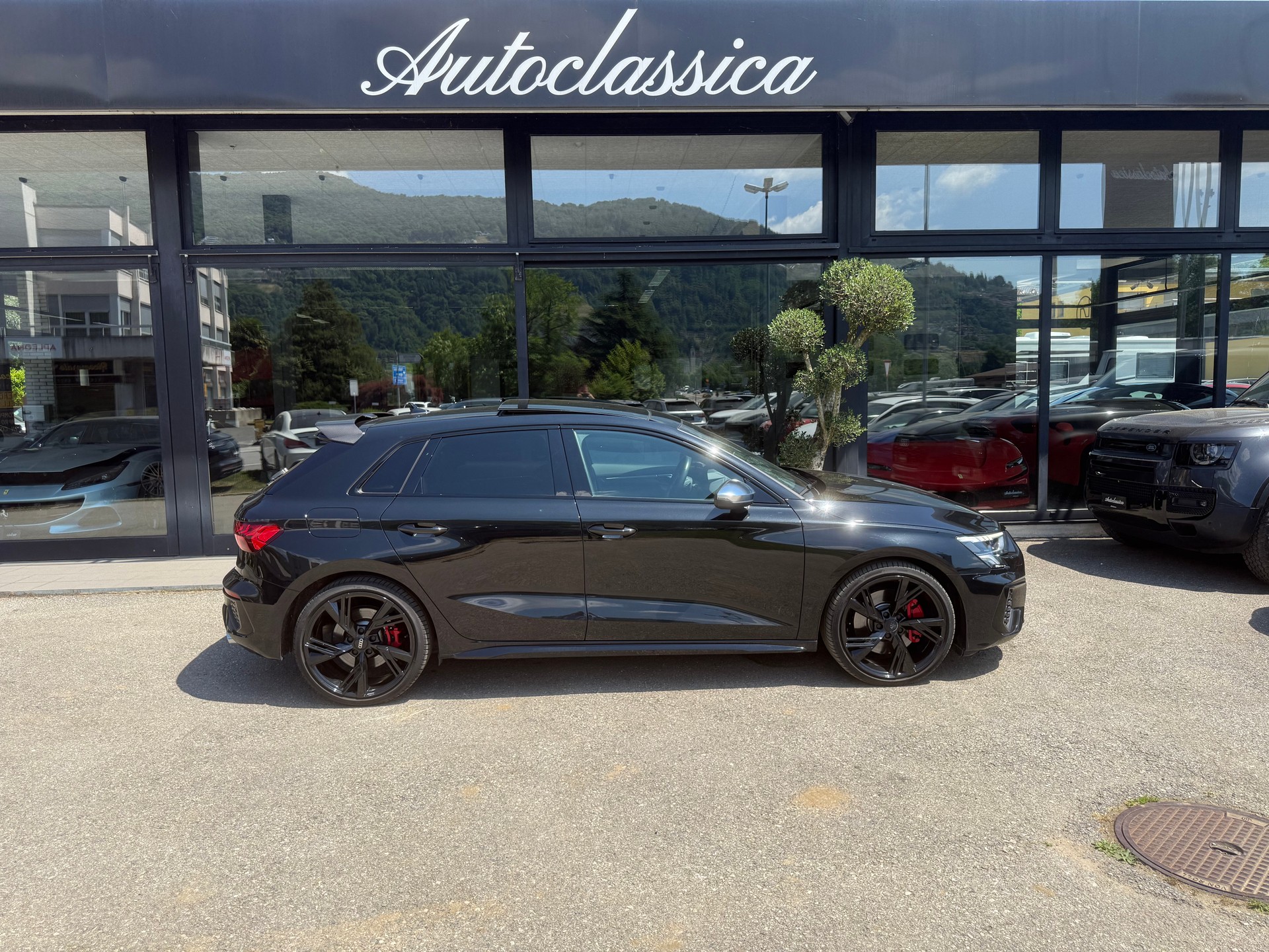 AUDI S3 Sportback 2.0 TFSI quattro S-tronic-showroom-element-3