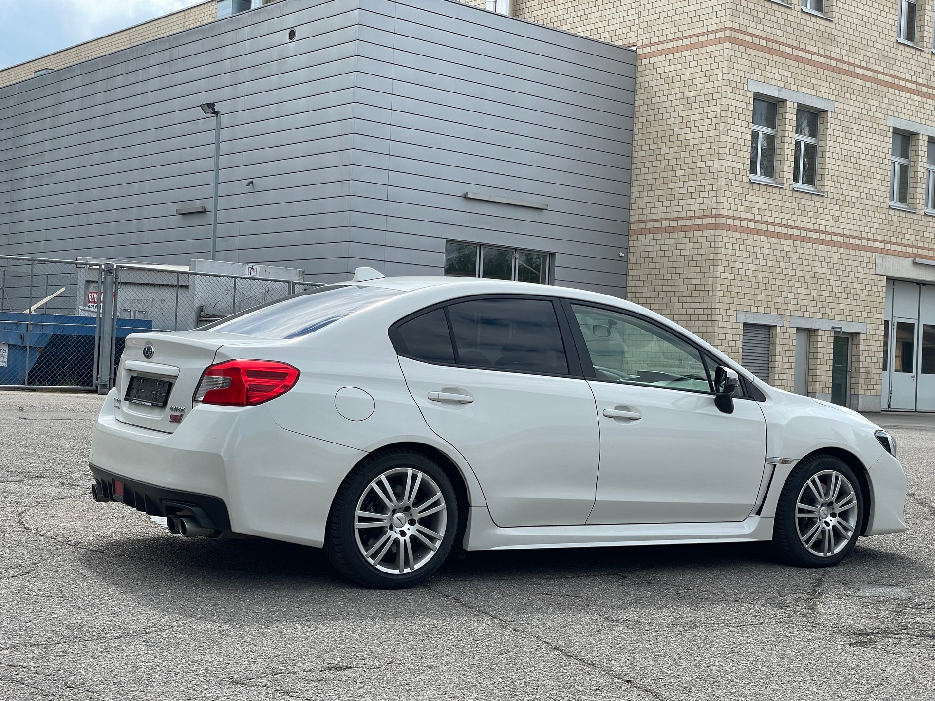 SUBARU WRX 2.5 Turbo 4WD STI Luxury S, Frisch ab MFK 04.2026-image-7