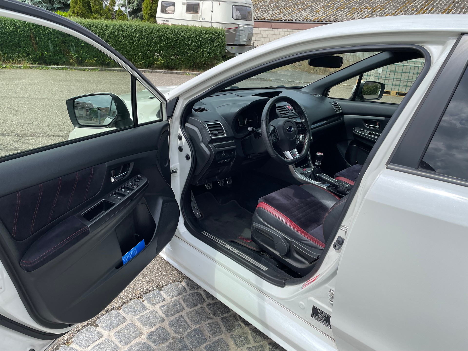 SUBARU WRX 2.5 Turbo 4WD STI Luxury S, Frisch ab MFK 04.2026-image-17