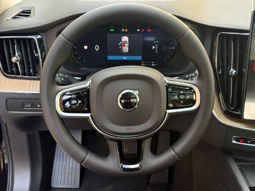 Image VOLVO XC60 XC60 2.0 T8 TE Ultra Dark eAWD