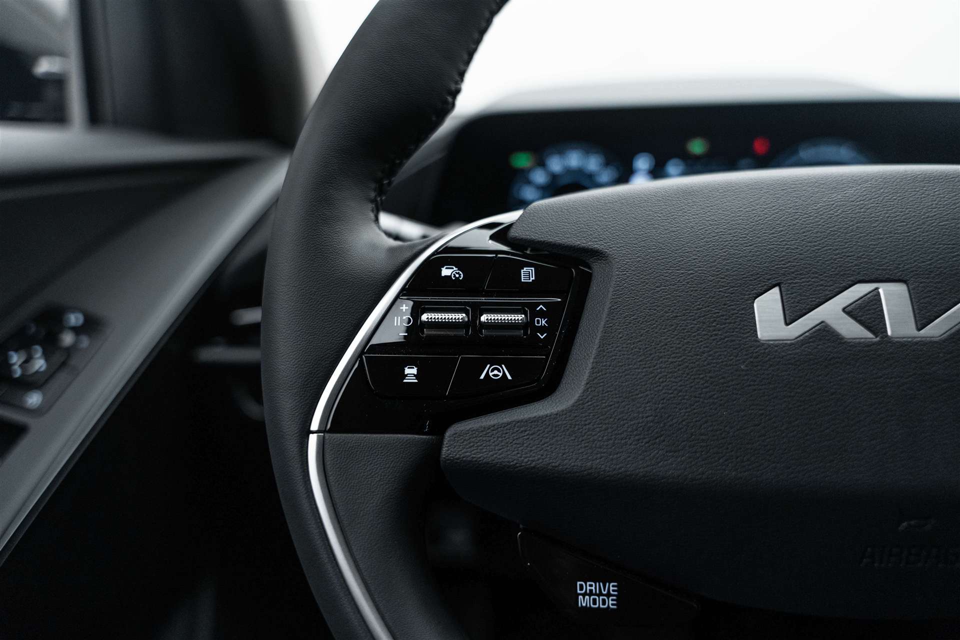 KIA Niro EV 64,8 kWh Light Advanced 204PS Automat-image-11