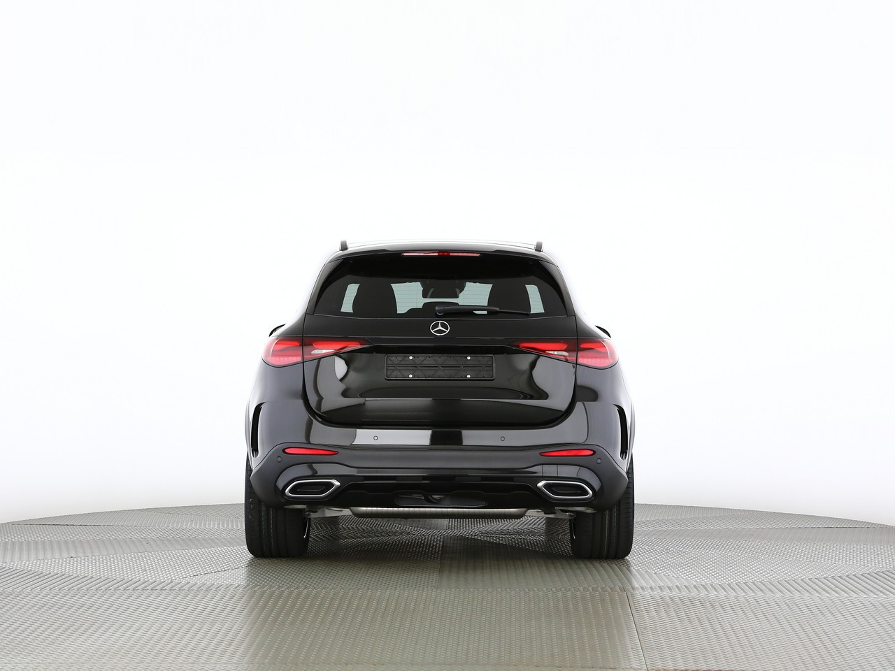 MERCEDES-BENZ GLC 300 4Matic 9G-Tronic-showroom-element-3