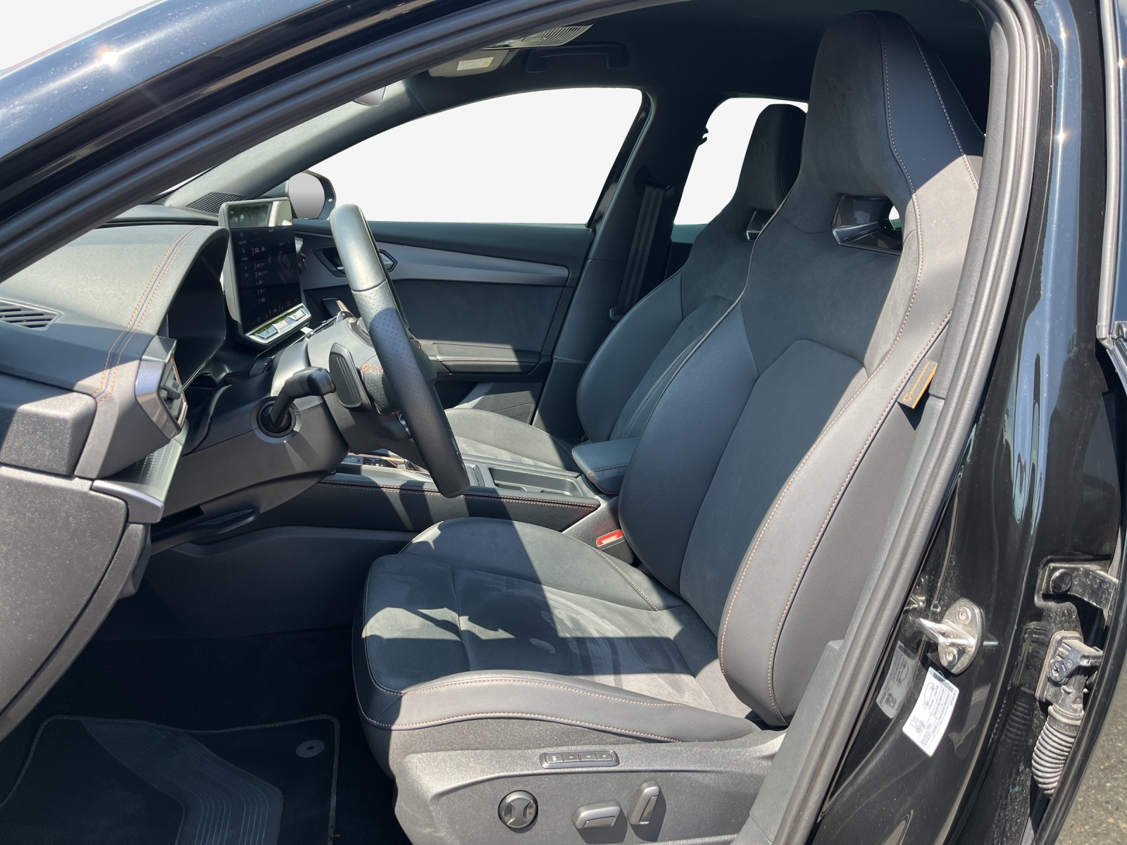 CUPRA Formentor 1.5 e-HYBRID pHEV VZ DSG-image-7