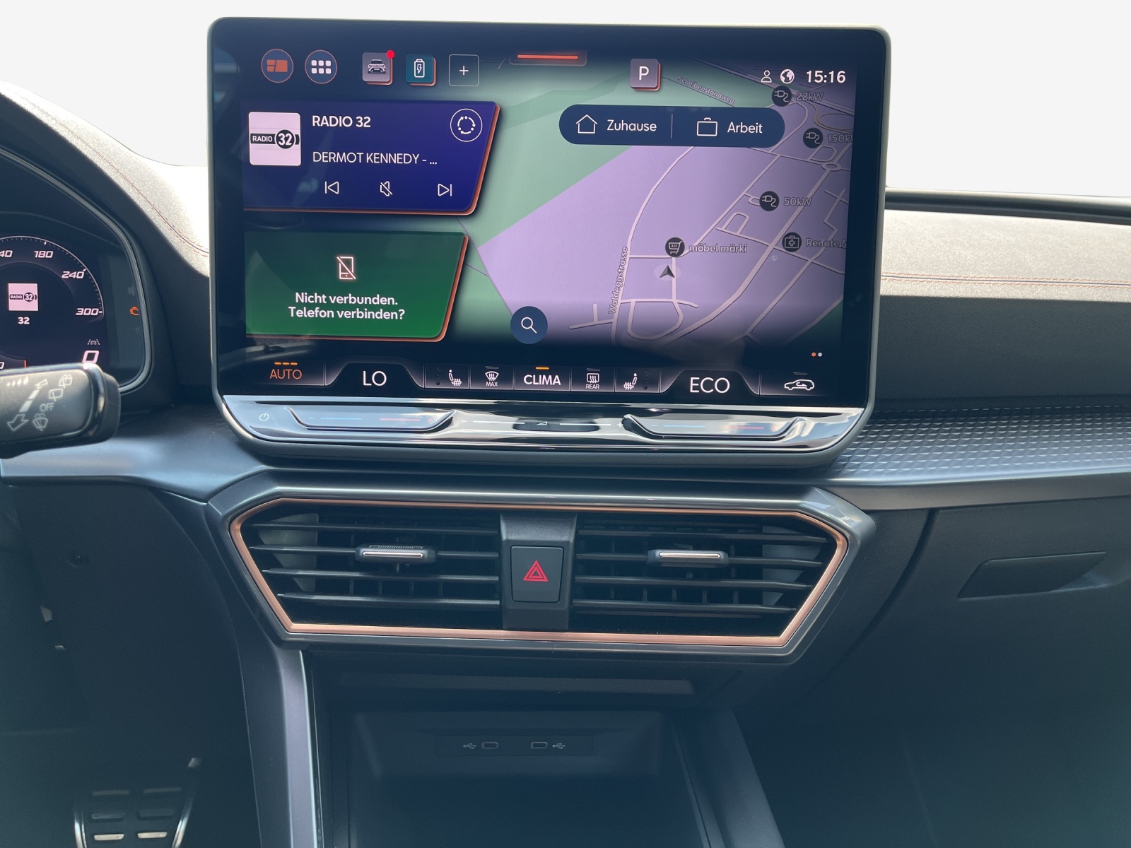 CUPRA Formentor 1.5 e-HYBRID pHEV VZ DSG-image-10
