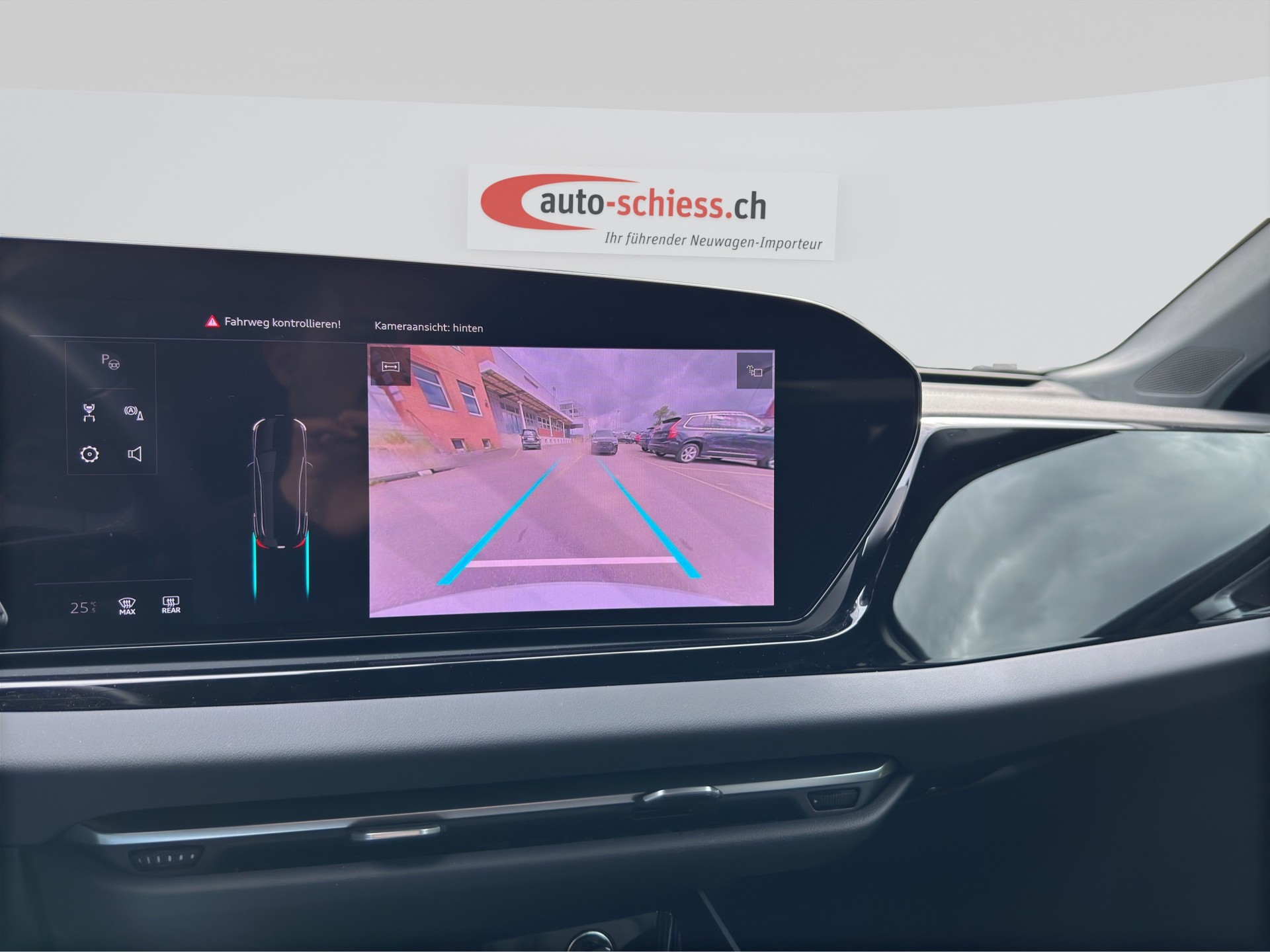 AUDI A5 Avant TFSI quattro S-Line Schwarz Optik S tronic-image-13