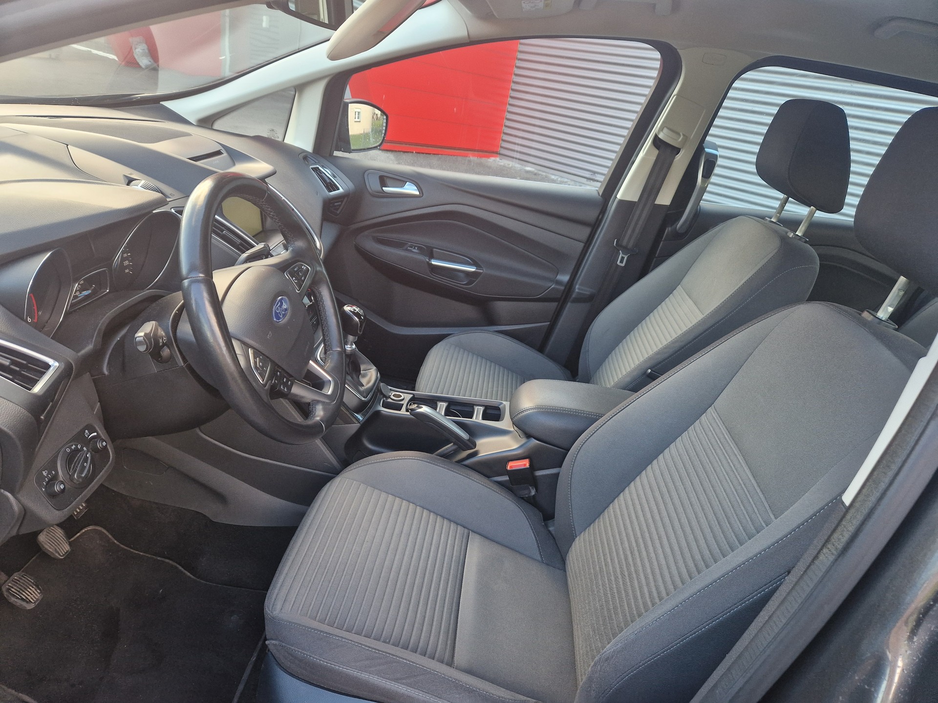 FORD GrC-Max 2.0 TDCi Trend-image-11