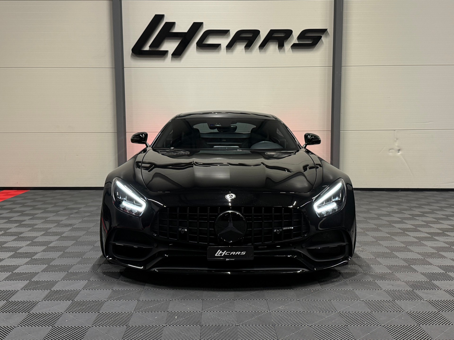 MERCEDES-BENZ AMG GT-image-6