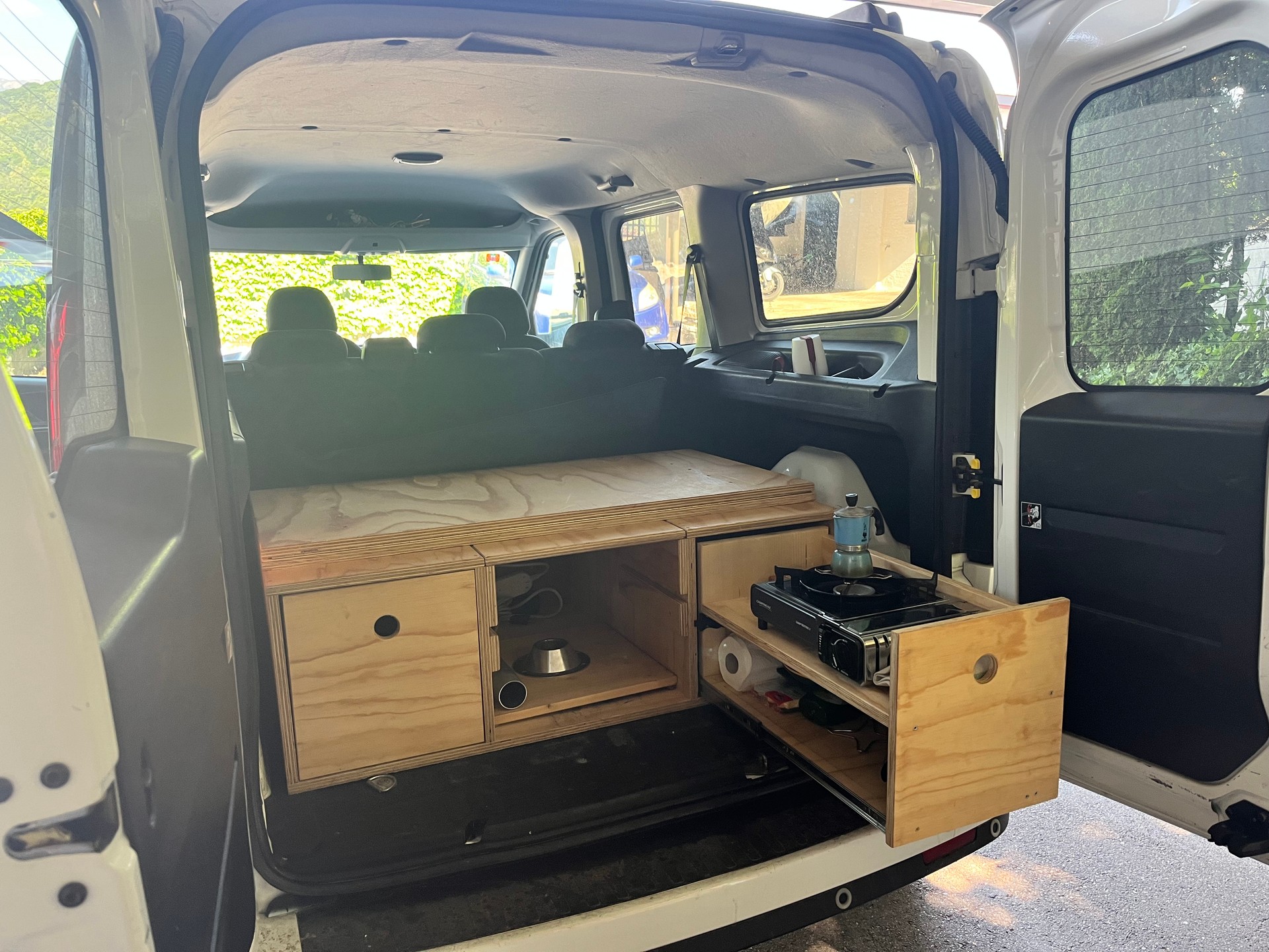 FIAT 1.6 16V JTD 120 Lounge 5P