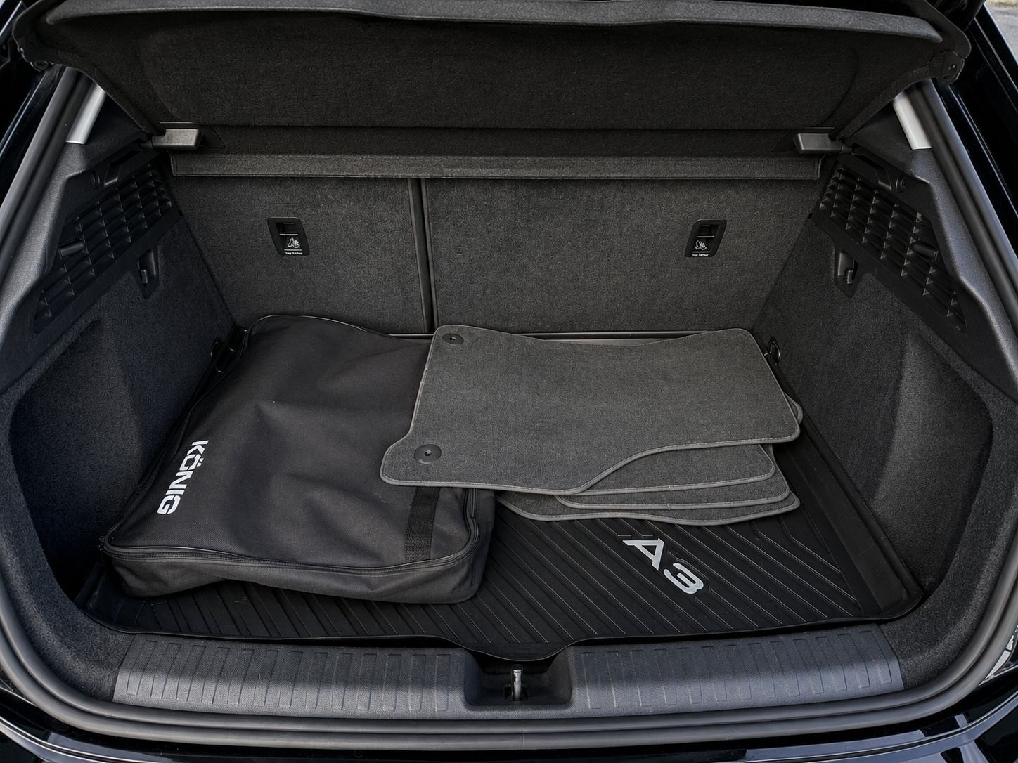 AUDI A3 Sportback 35 TFSI S line Attraction S-tronic-image-9