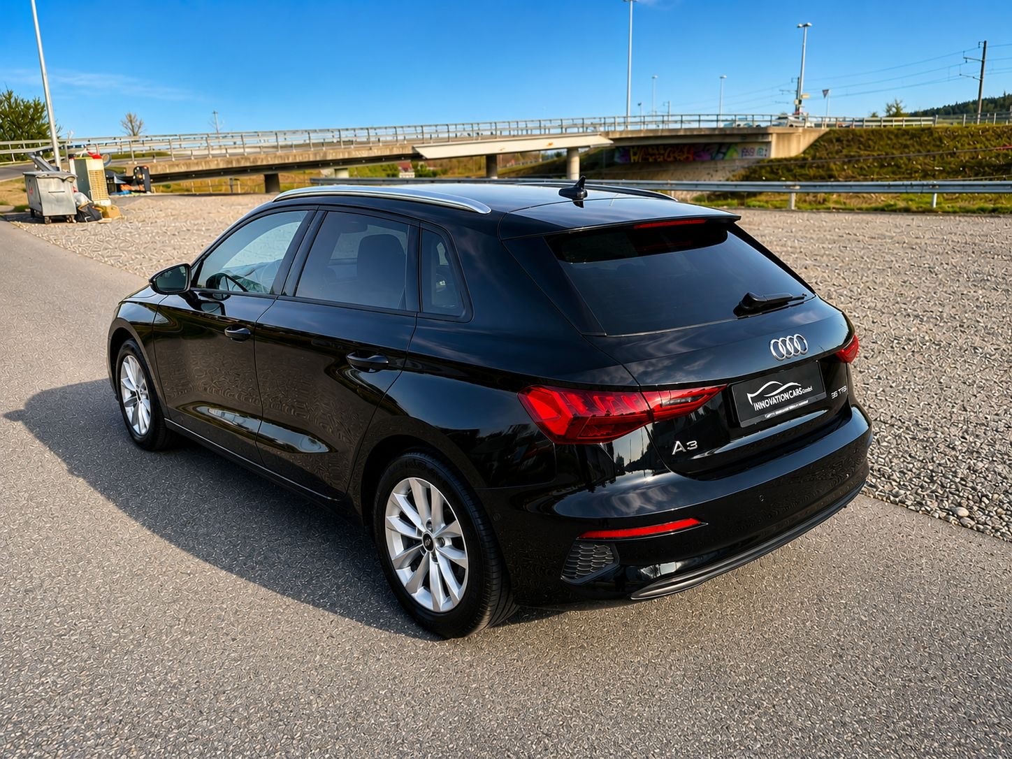 AUDI A3 Sportback 35 TFSI S line Attraction S-tronic-image-3