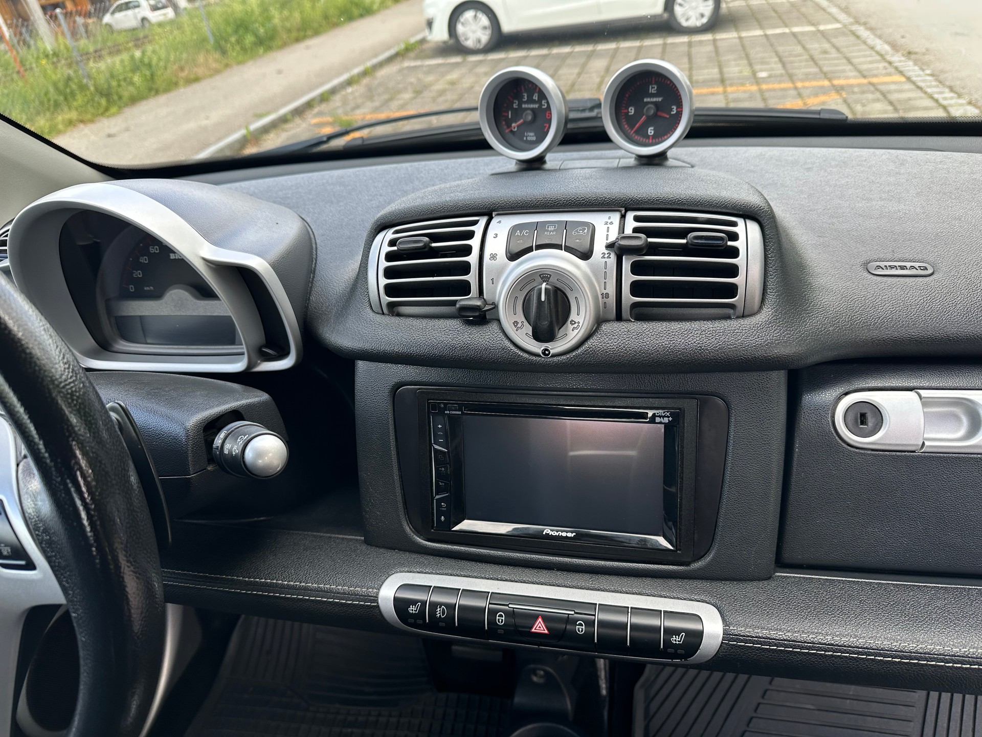 SMART fortwo Brabus Xclusive softouch Frisch ab MFK und Service-image-13