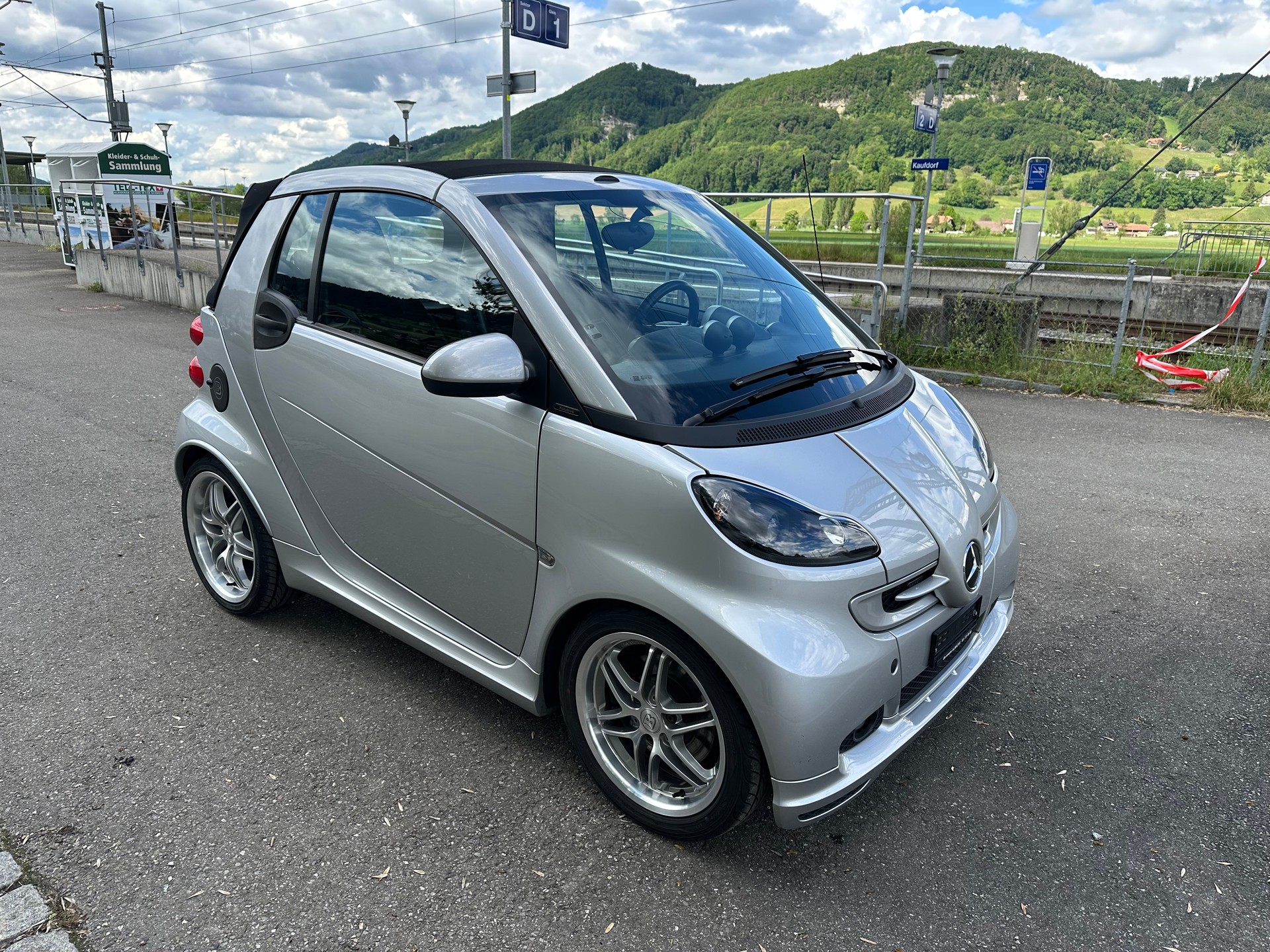 SMART fortwo Brabus Xclusive softouch Frisch ab MFK und Service-showroom-element-1