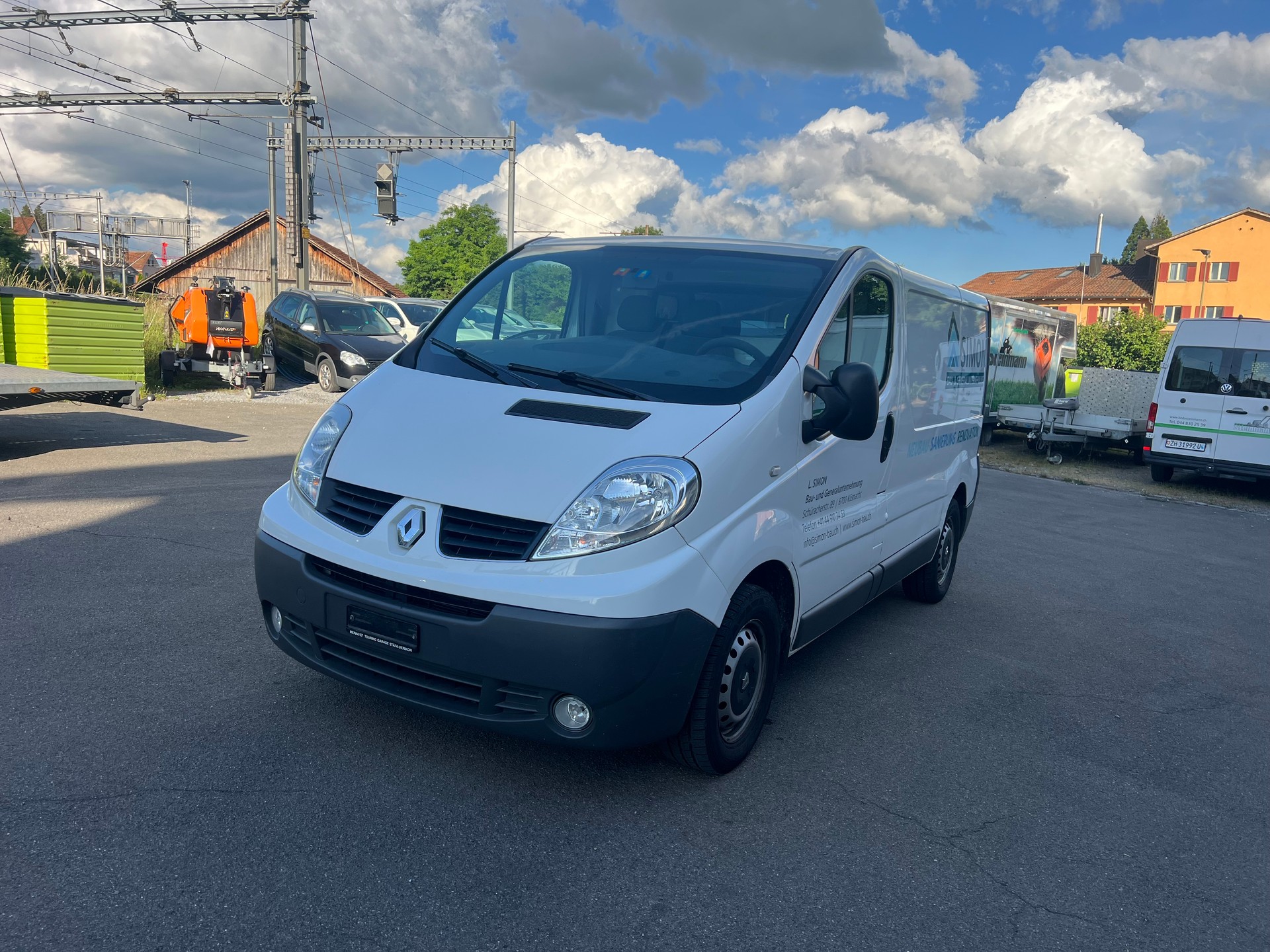 RENAULT Trafic 2.0 dCi 115 2.9t L2H1-image-2