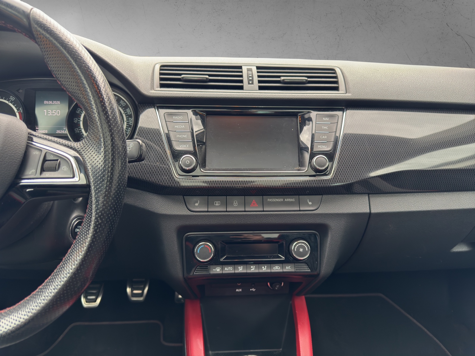 SKODA Fabia 1.2 TSI Monte Carlo-image-10