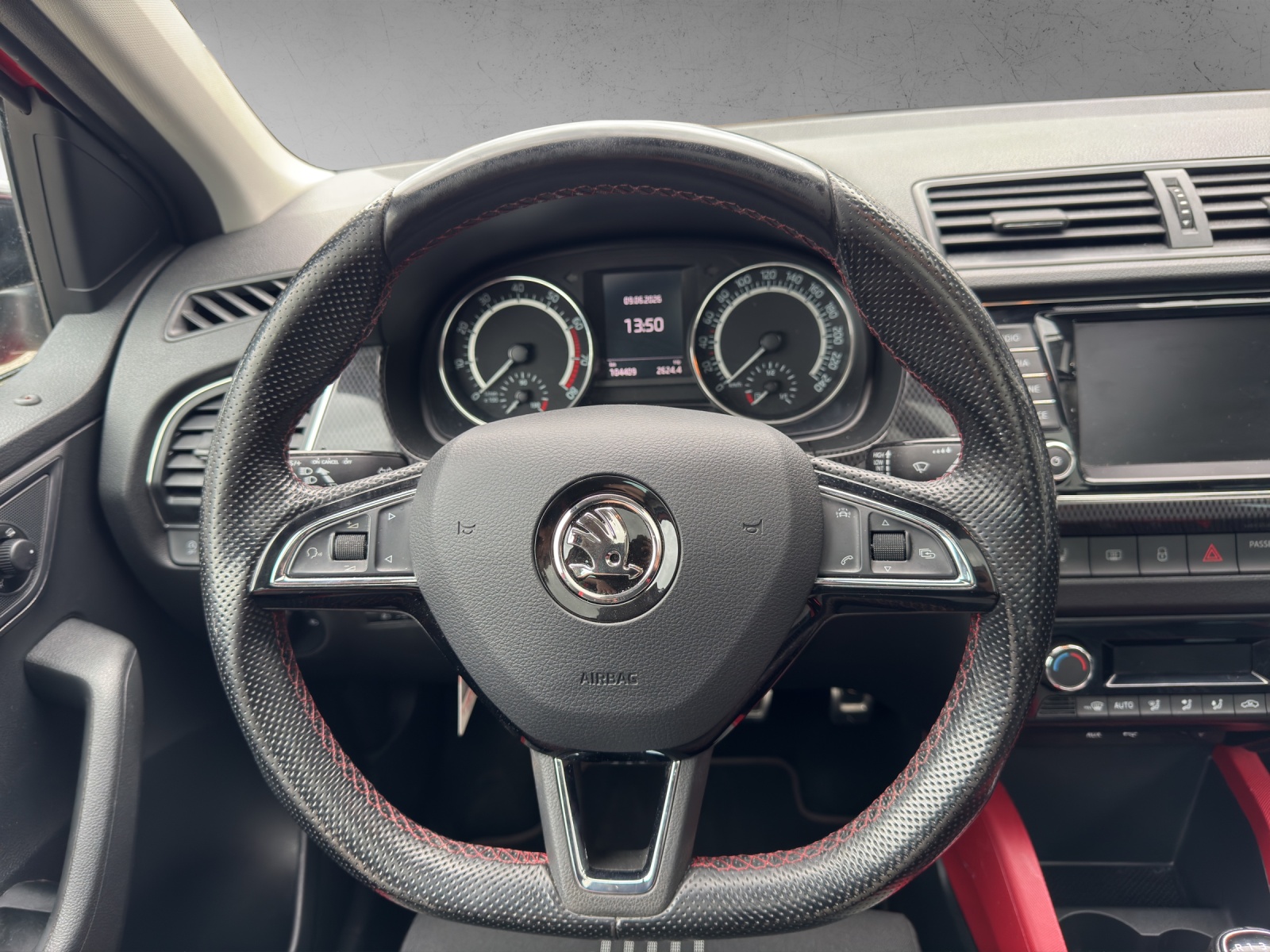 SKODA Fabia 1.2 TSI Monte Carlo-image-11