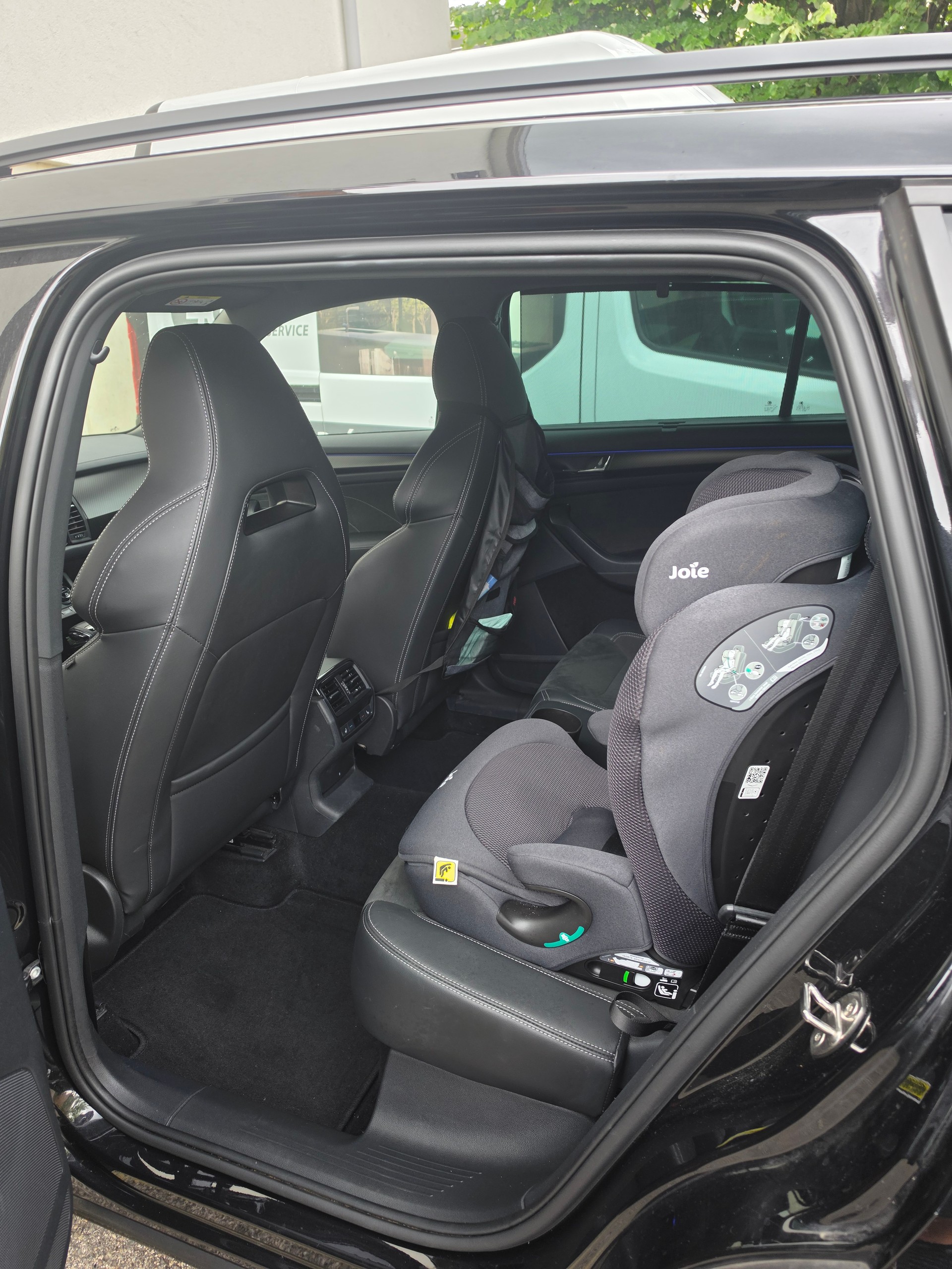 SKODA 2.0 TSI Sportline DSG-image-5