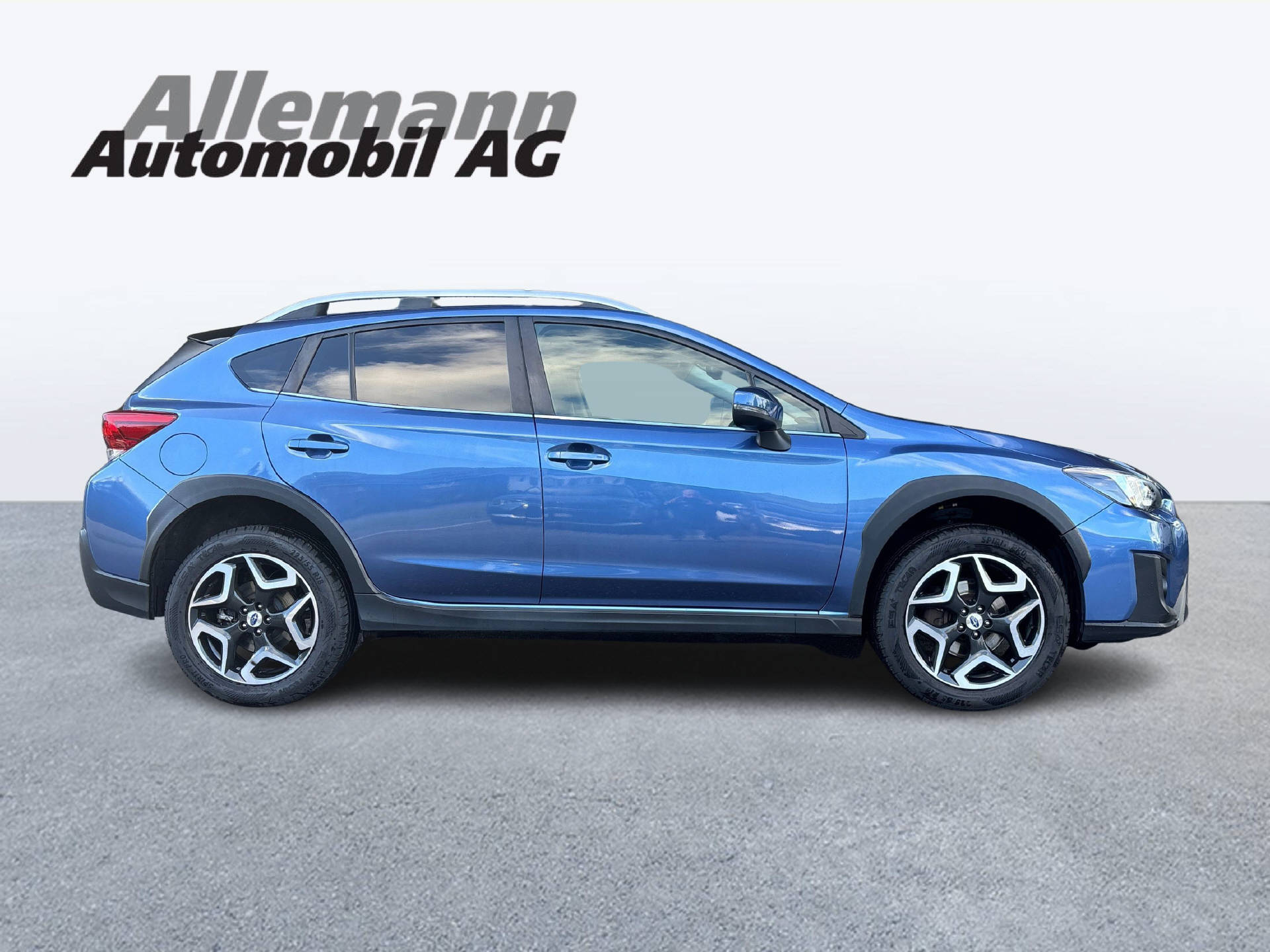 SUBARU XV 2.0i Luxury-image-6
